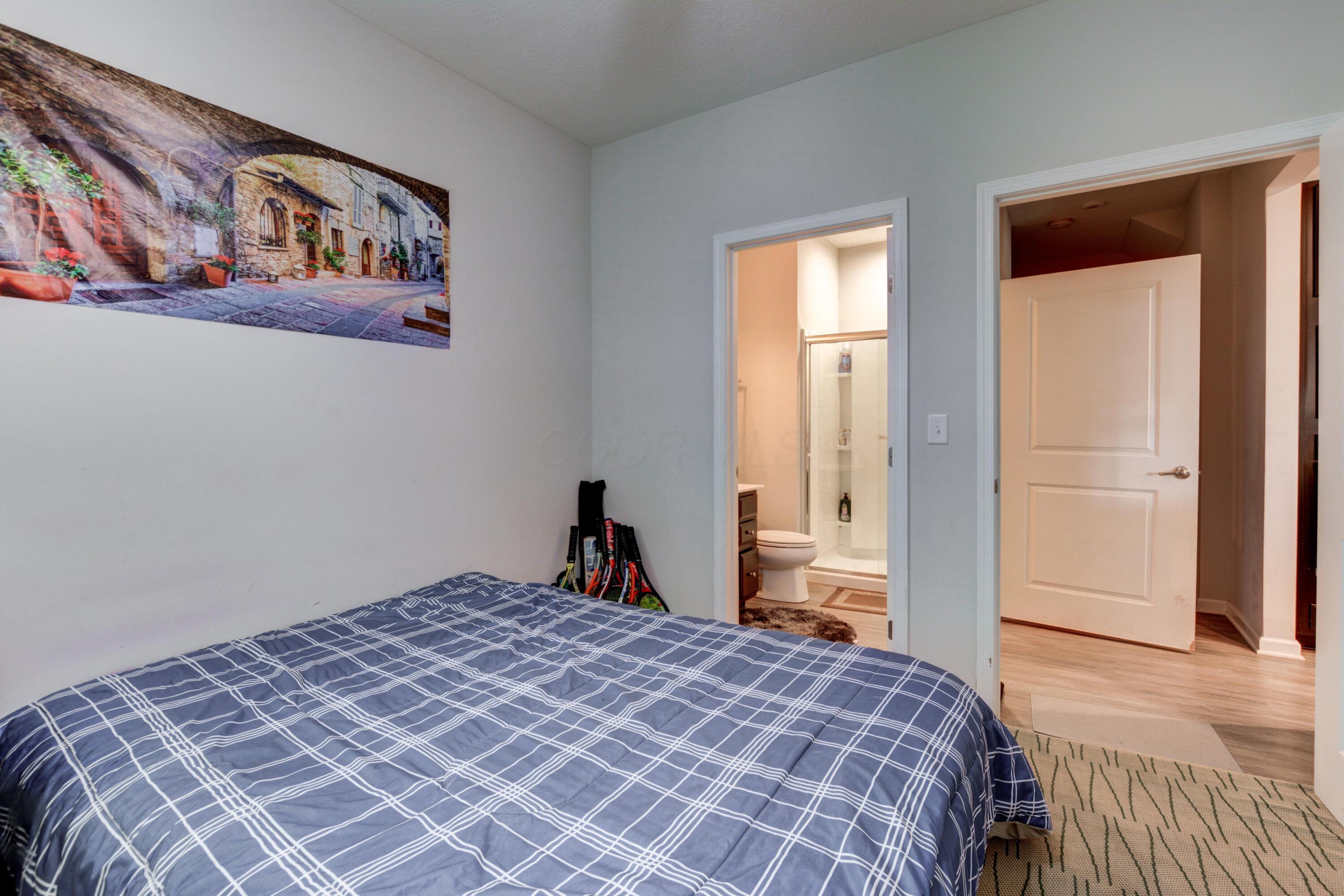 406 Crownover Way Property Photo 13