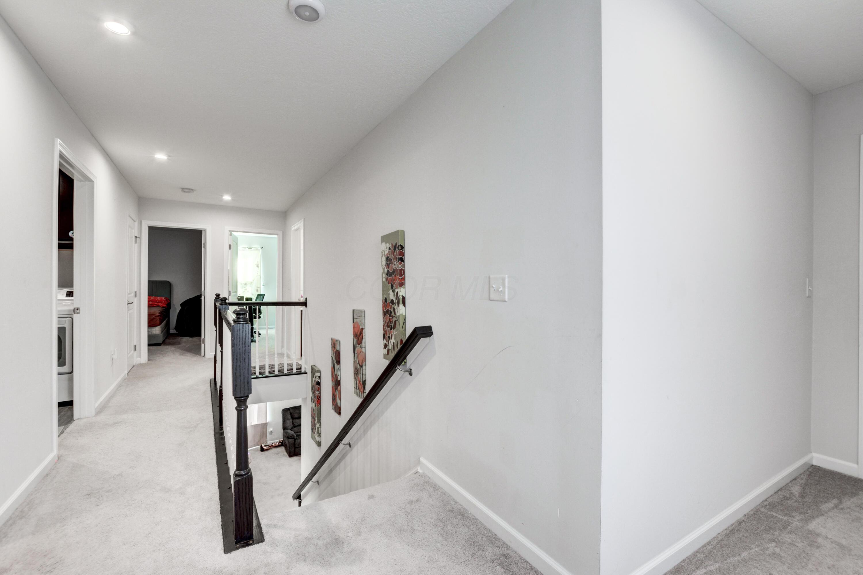 406 Crownover Way Property Photo 17