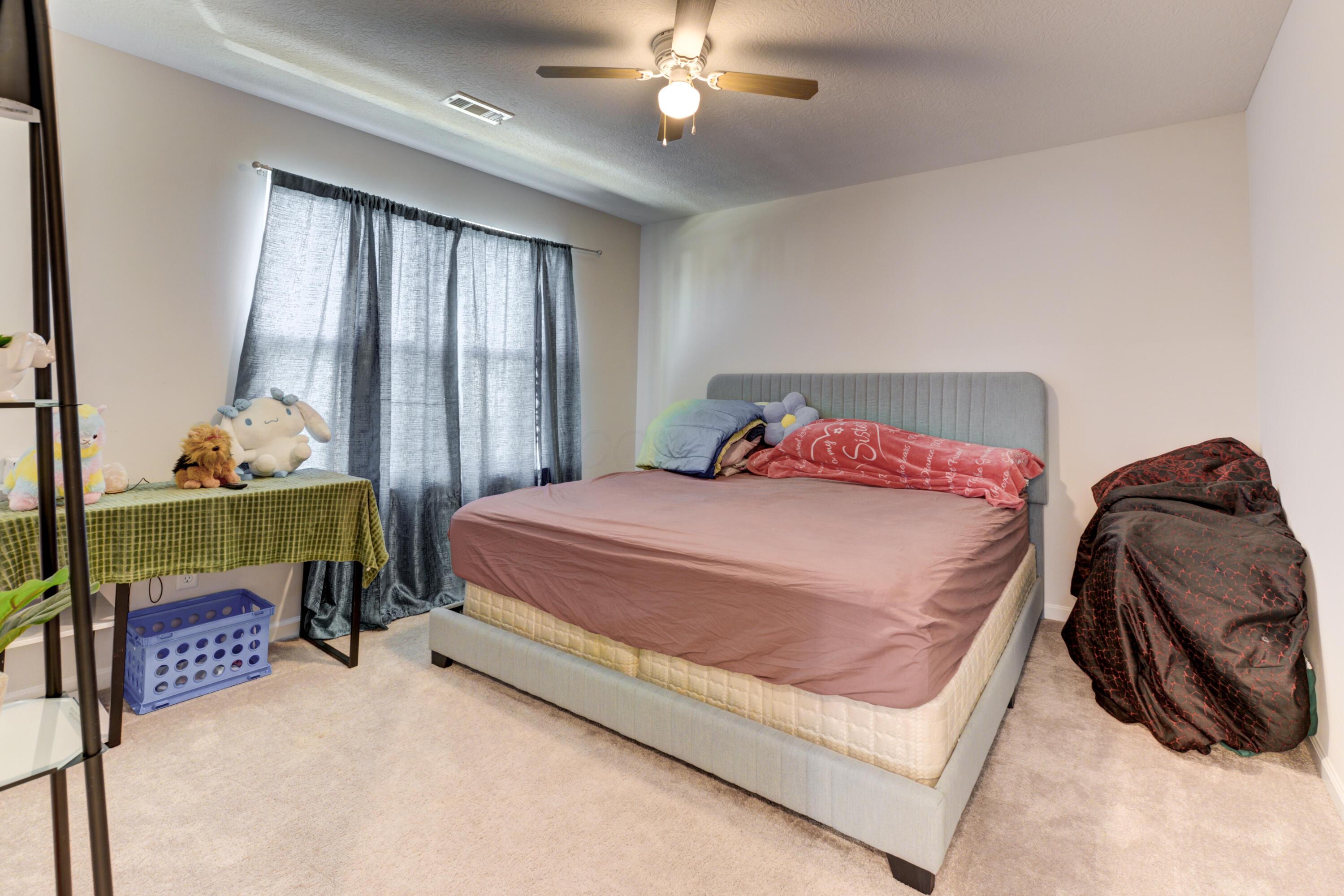 406 Crownover Way Property Photo 30
