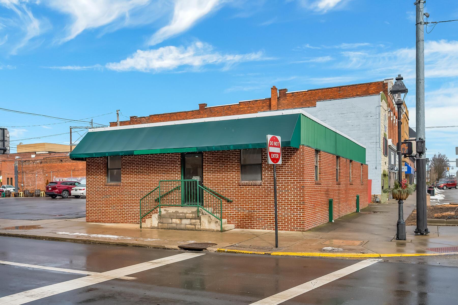114 W Church Street Property Photo
