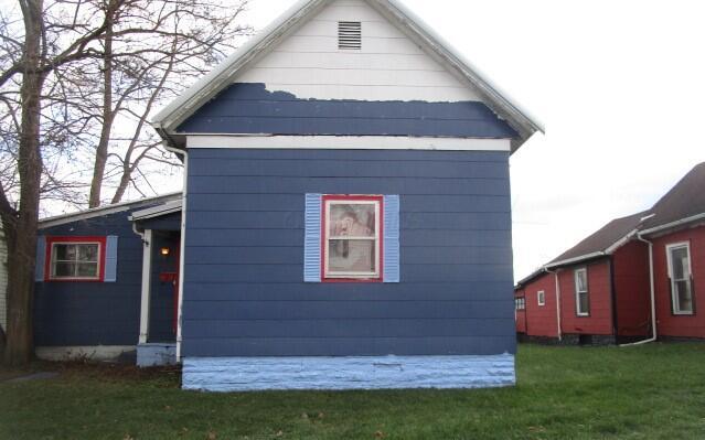 556 Pine Street Property Photo