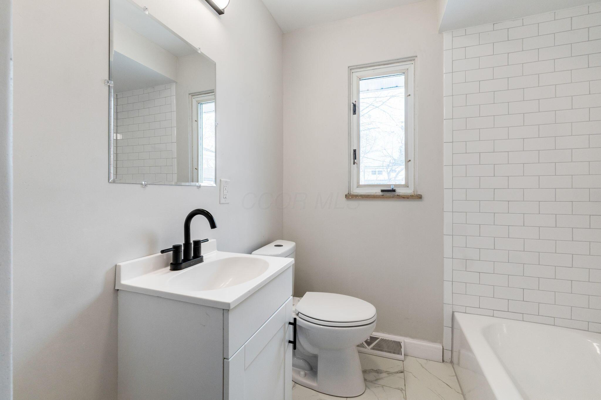 3474 Vanderberg Avenue Property Photo 18
