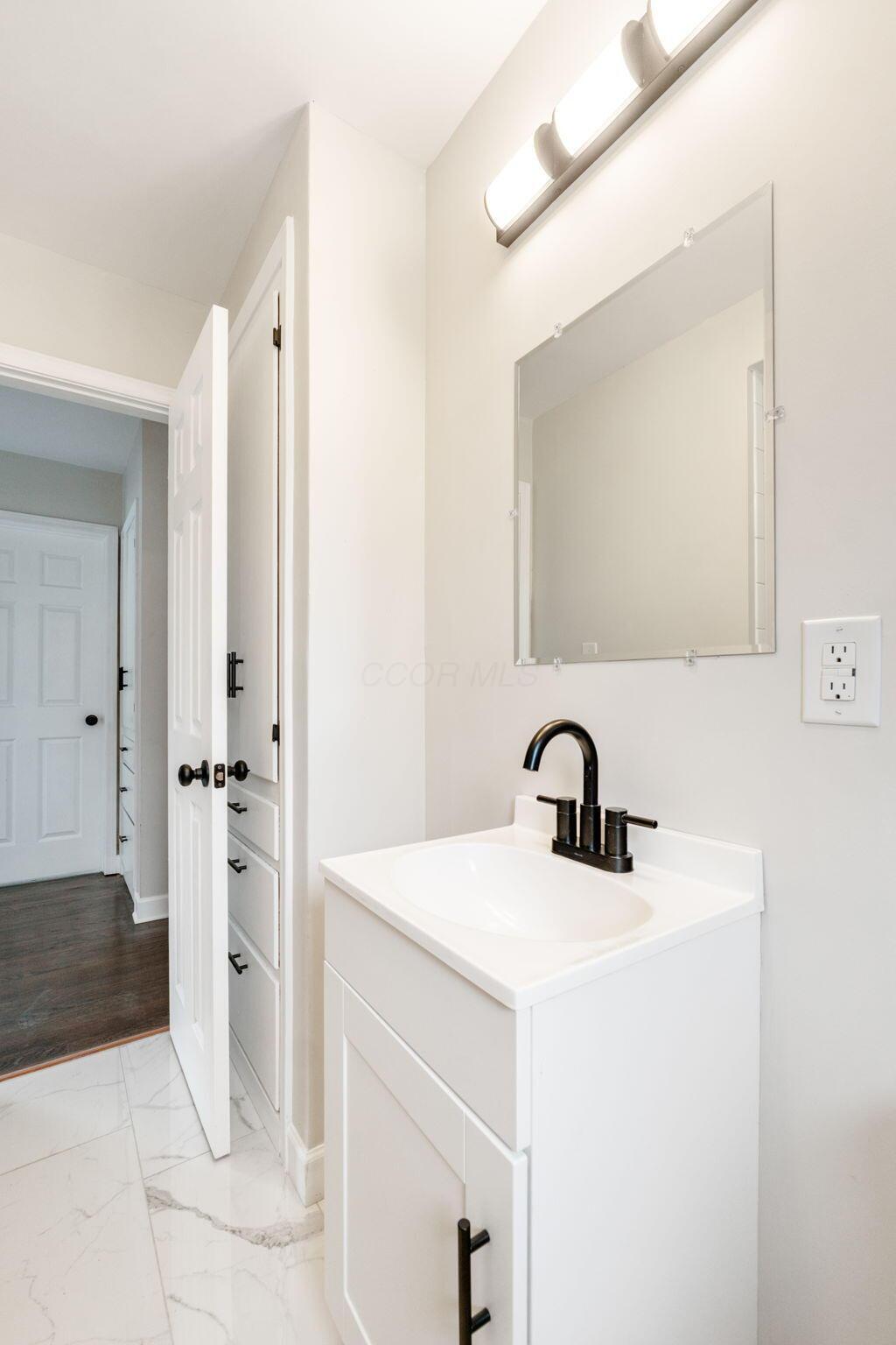 3474 Vanderberg Avenue Property Photo 20