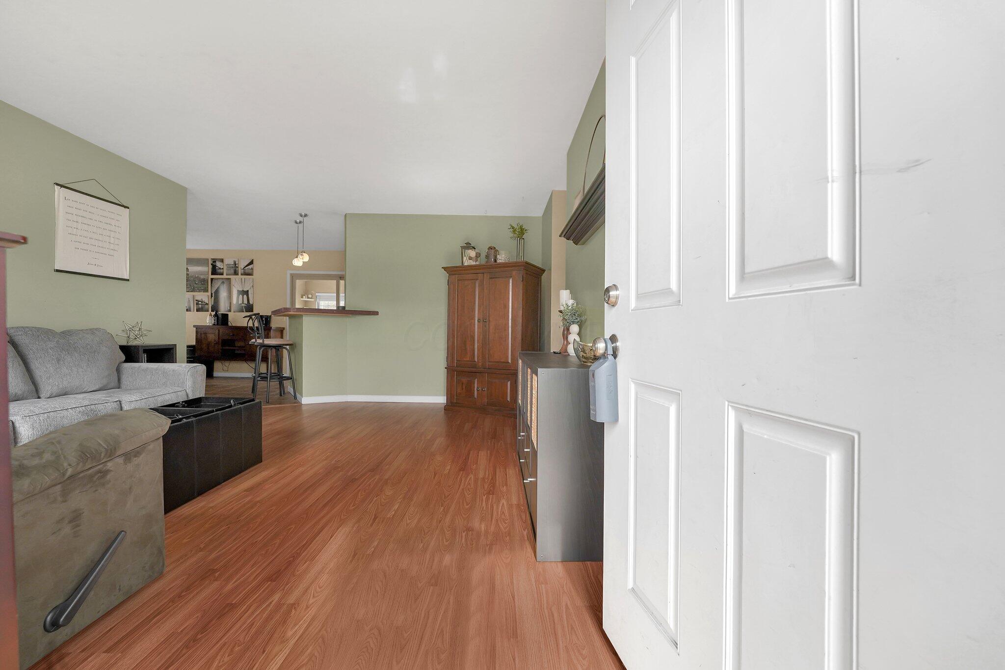 308 Huber Village Boulevard Property Photo 5