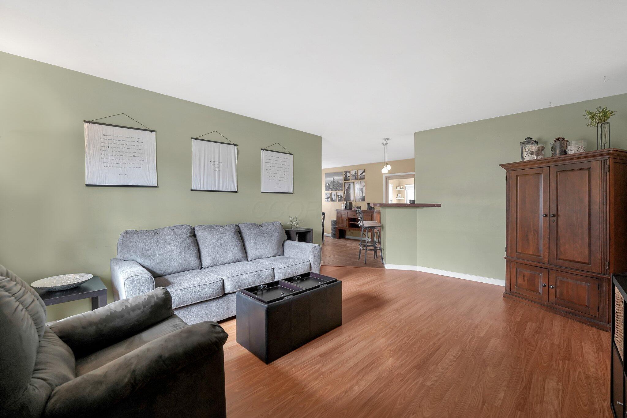 308 Huber Village Boulevard Property Photo 7