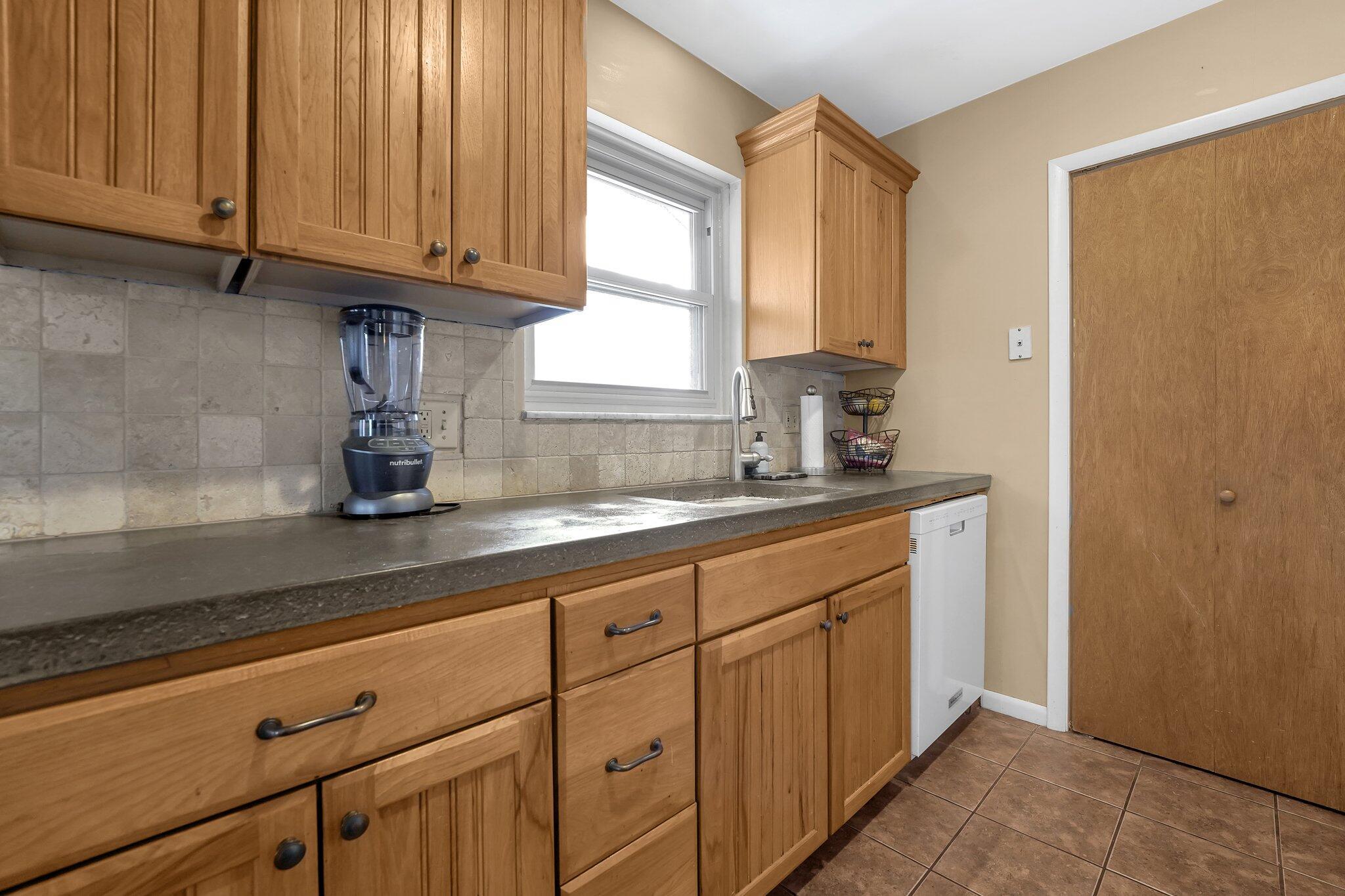 308 Huber Village Boulevard Property Photo 11