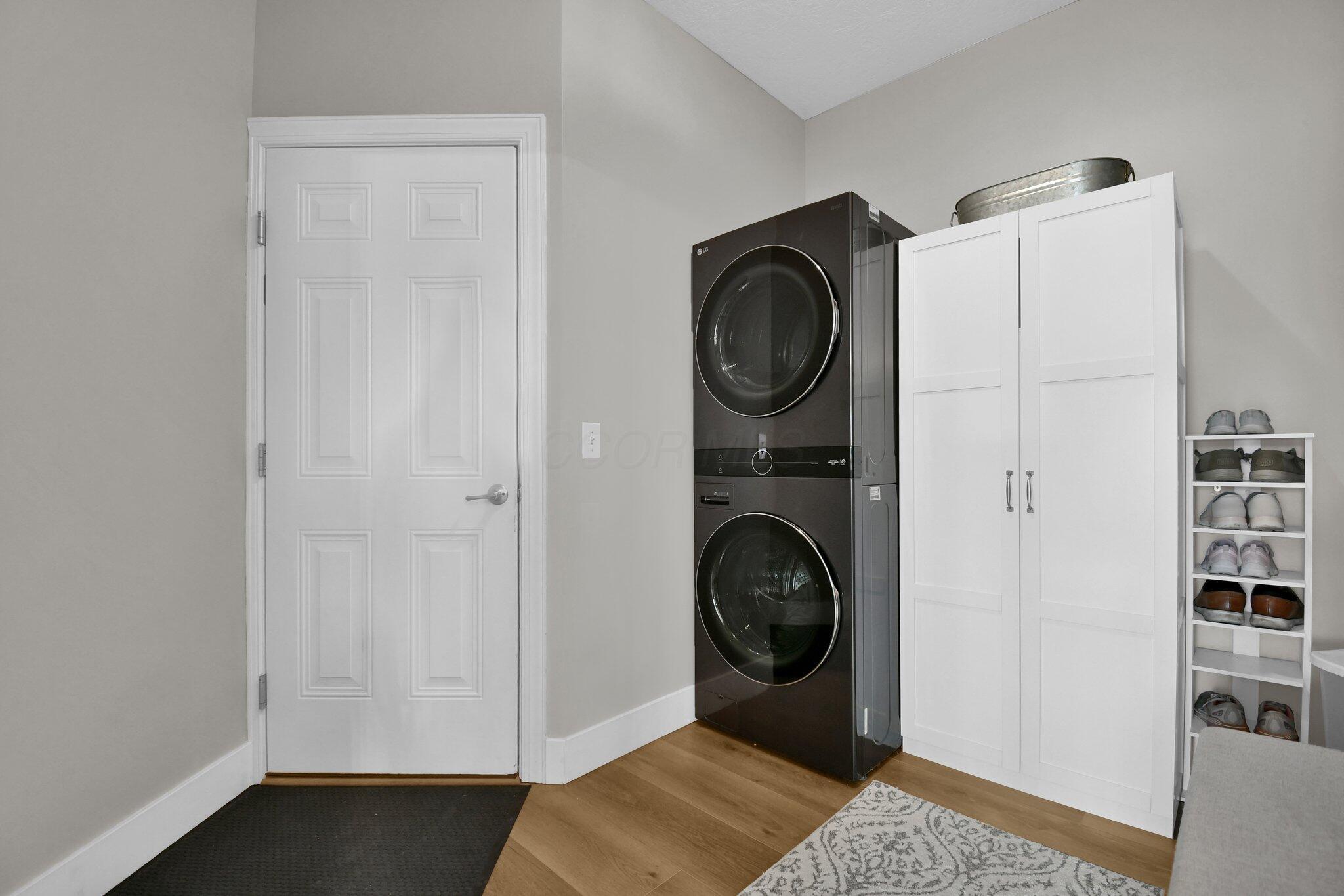 5660 Aster Way Property Photo 17