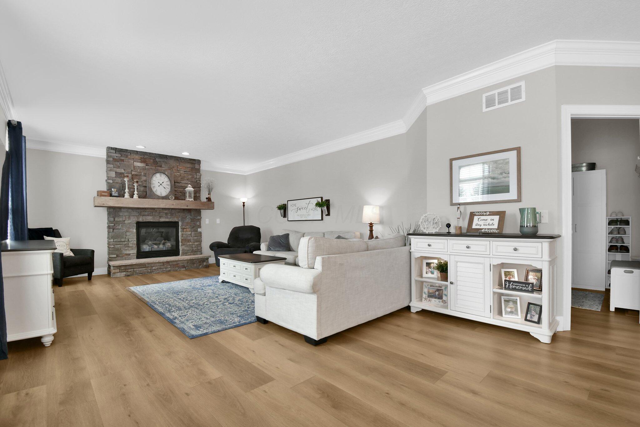 5660 Aster Way Property Photo 18