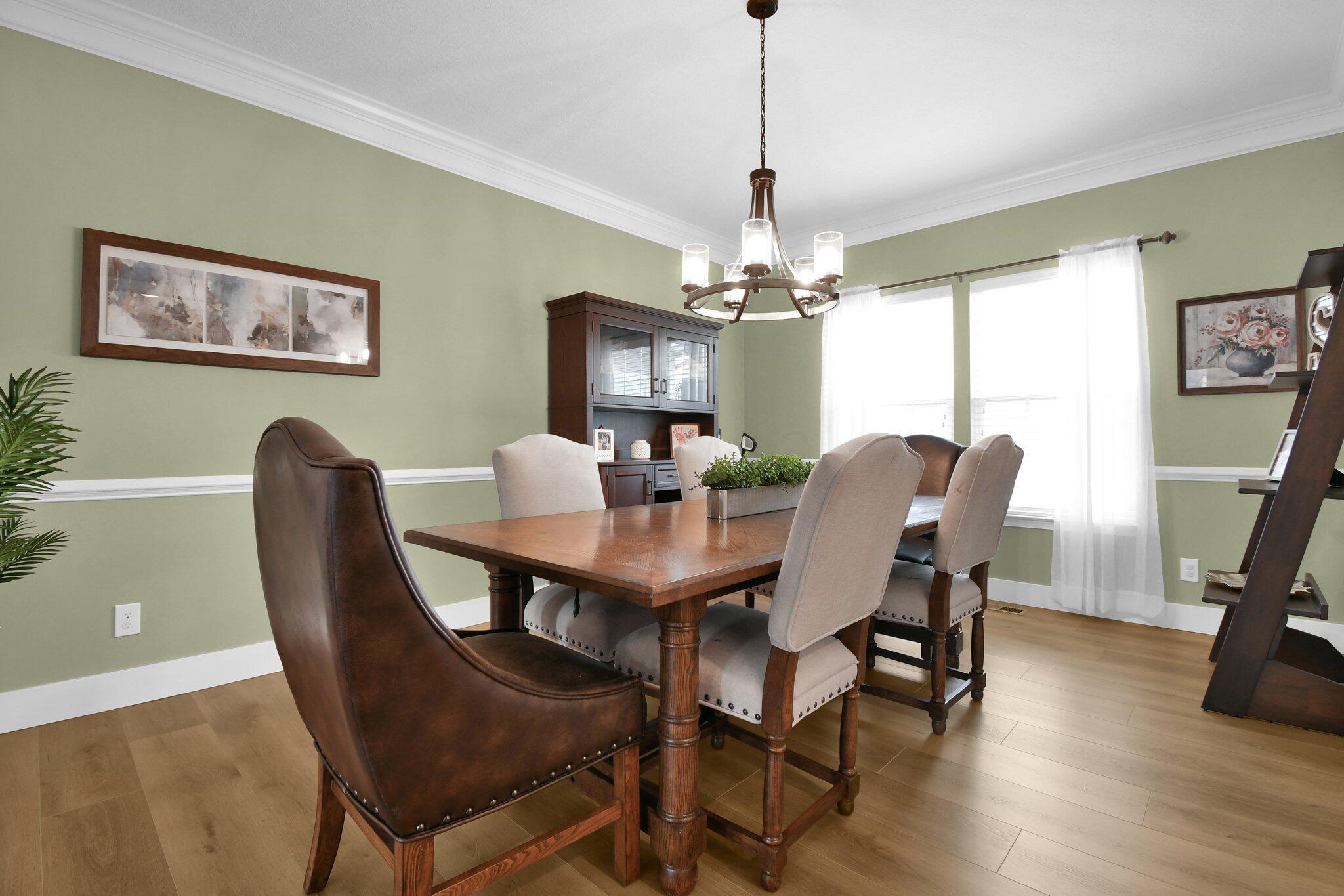 5660 Aster Way Property Photo 24