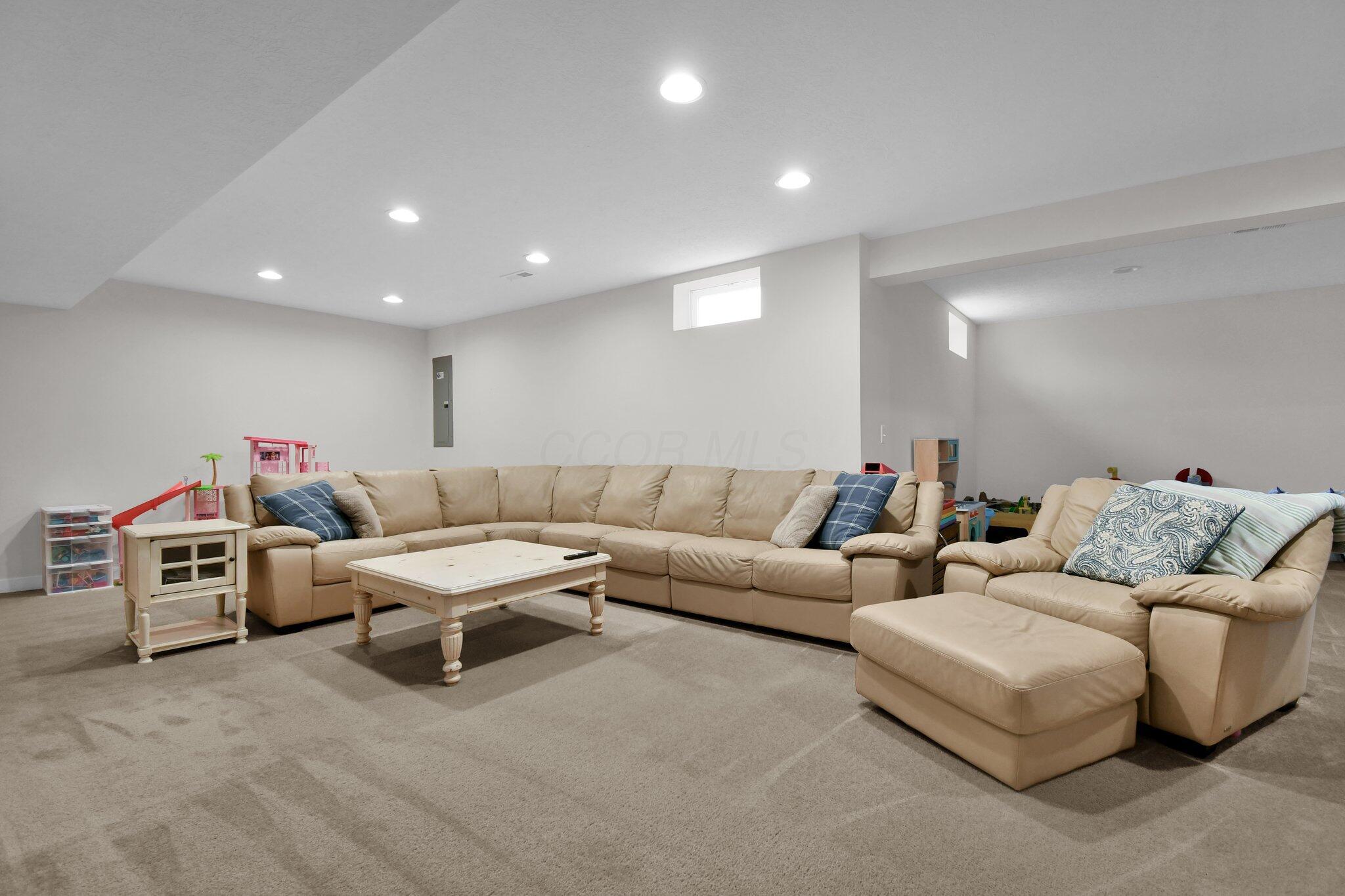 5660 Aster Way Property Photo 39