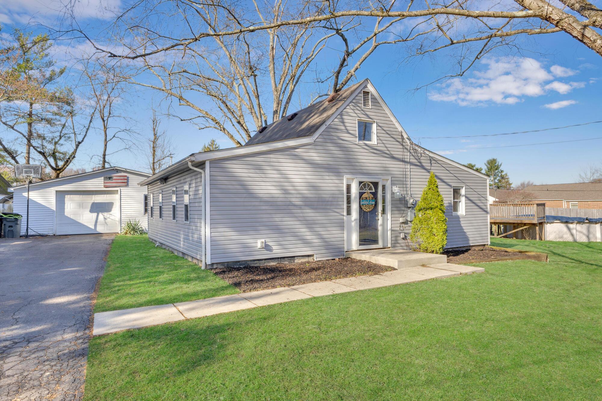 143 Walnut Street Property Photo 1
