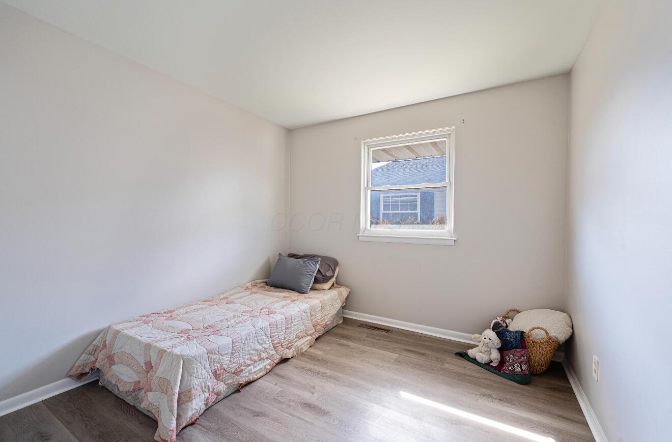 2905 Hillgate Road Property Photo 17