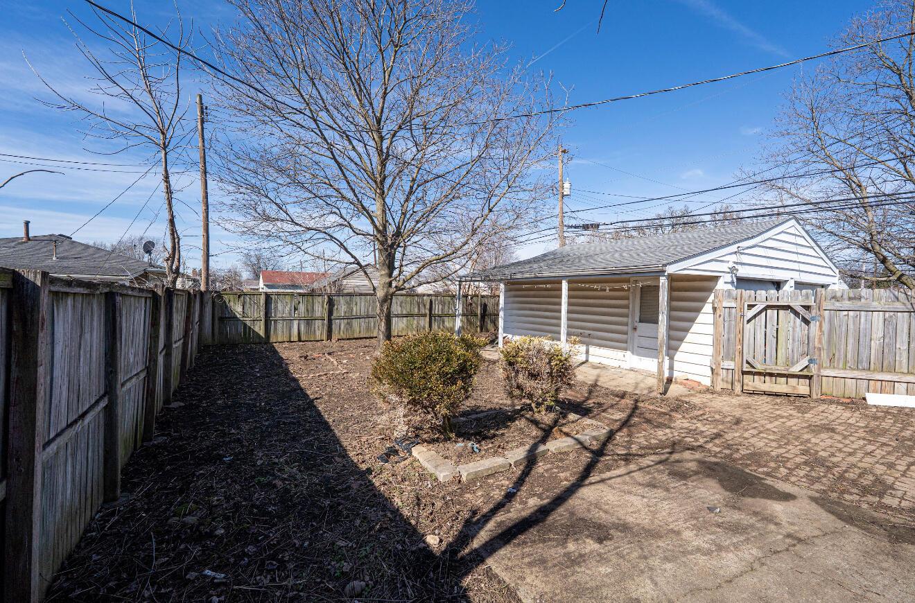 2905 Hillgate Road Property Photo 21