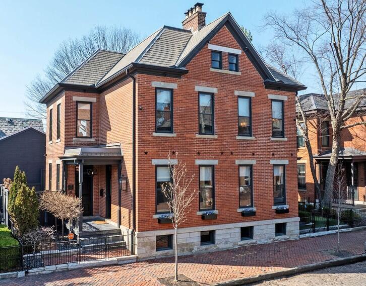 649 S 5th Street Property Photo 1