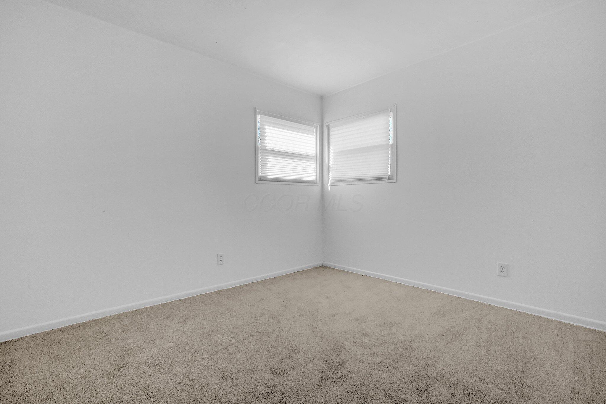 4839 Betsy Drive Property Photo 15