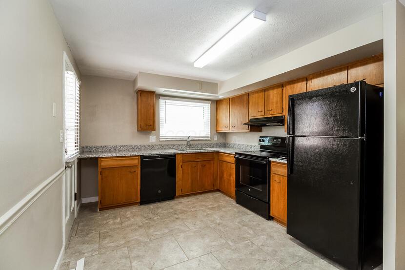 2606 Brownfield Road Property Photo 8