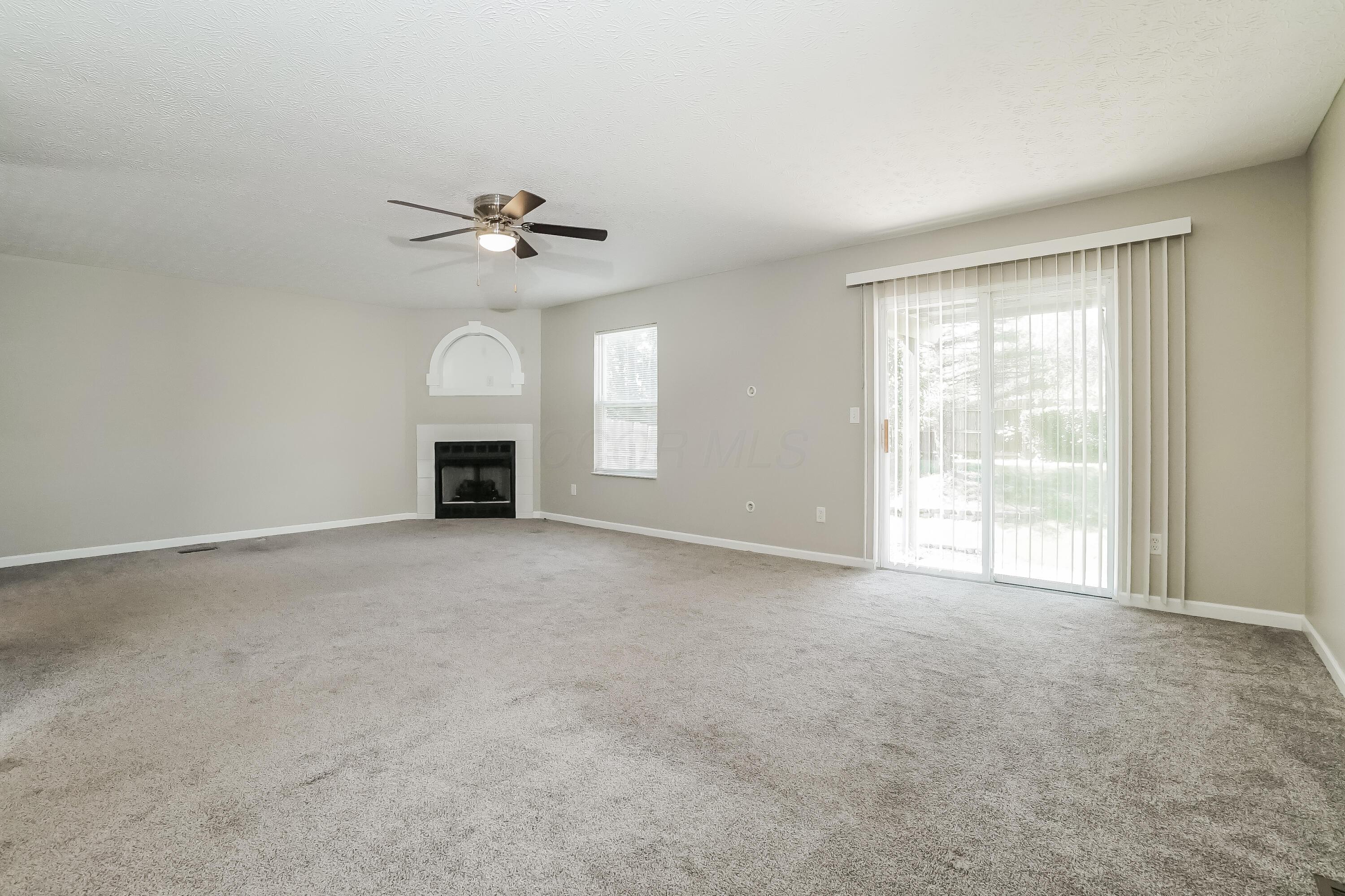 74 Tabilore Loop Property Photo 6