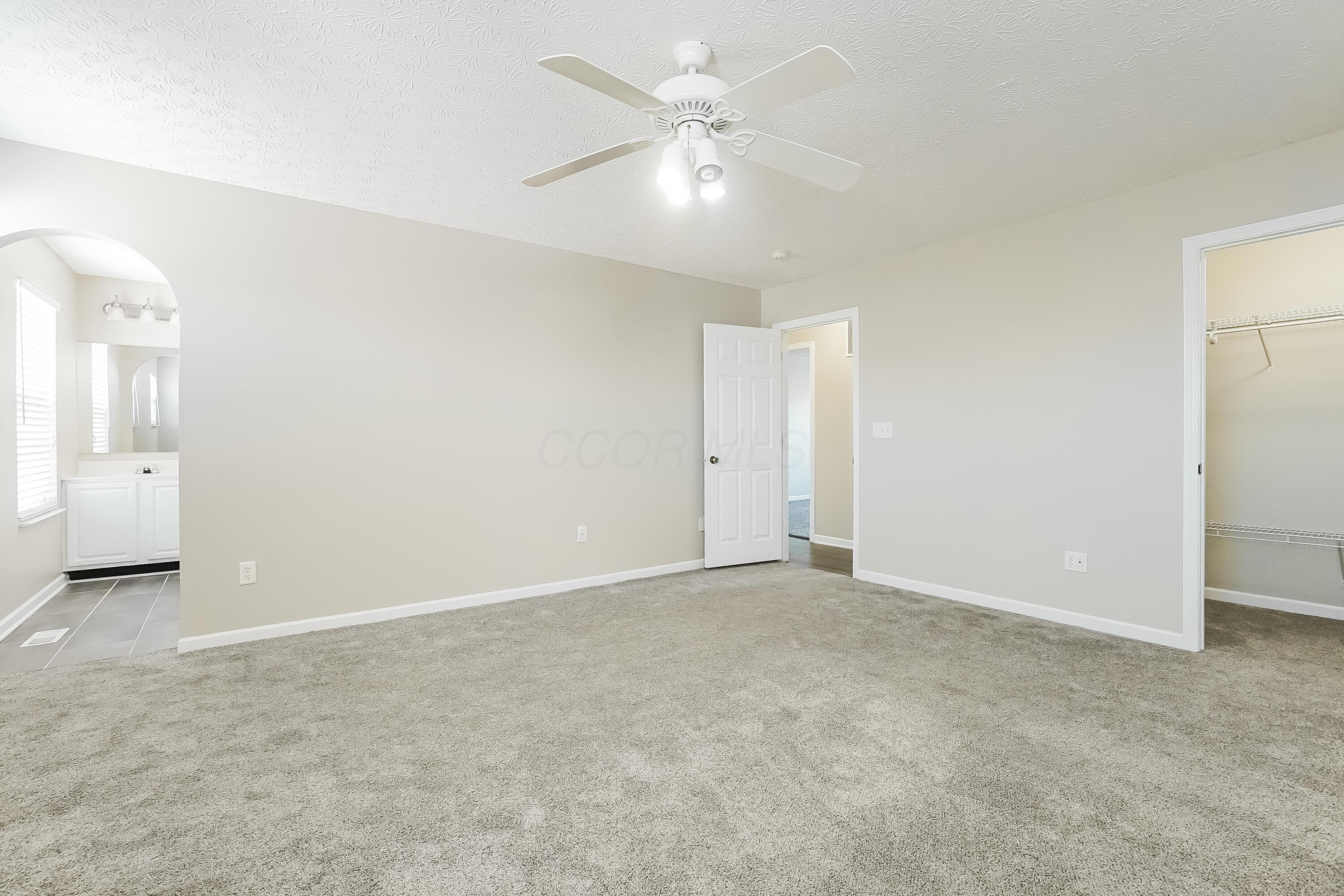 74 Tabilore Loop Property Photo 11