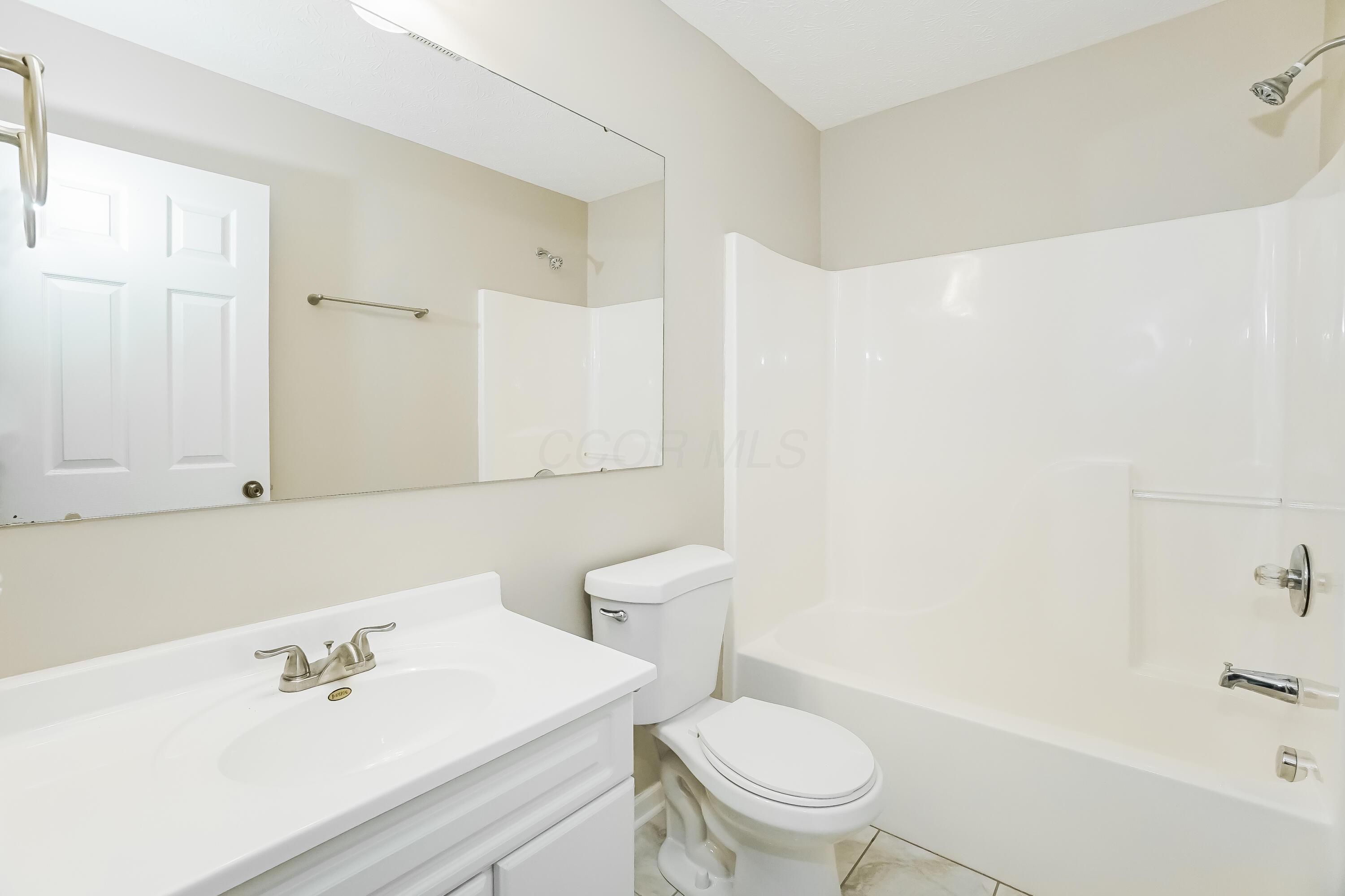 74 Tabilore Loop Property Photo 13