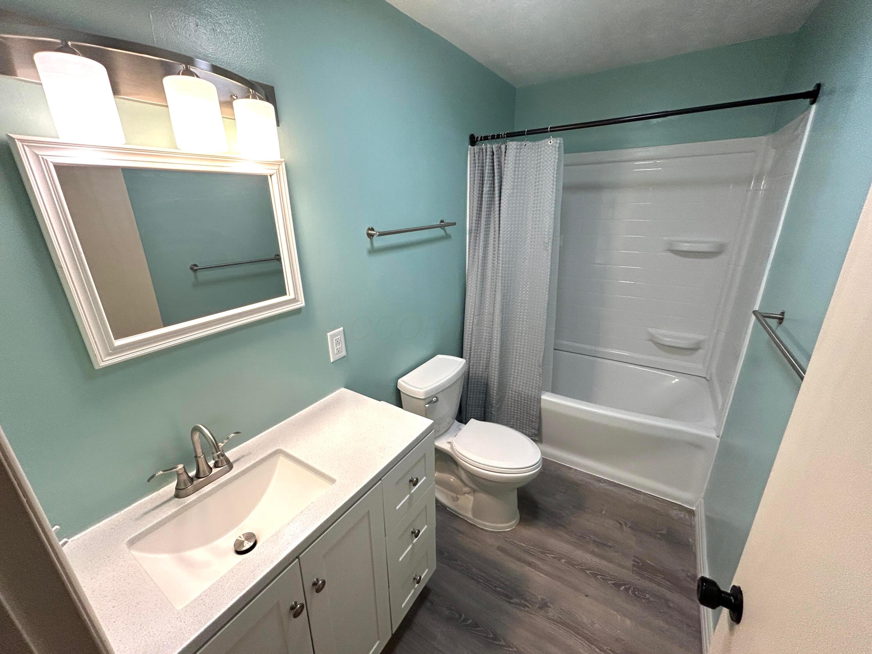 24 Ohio Street Property Photo 3