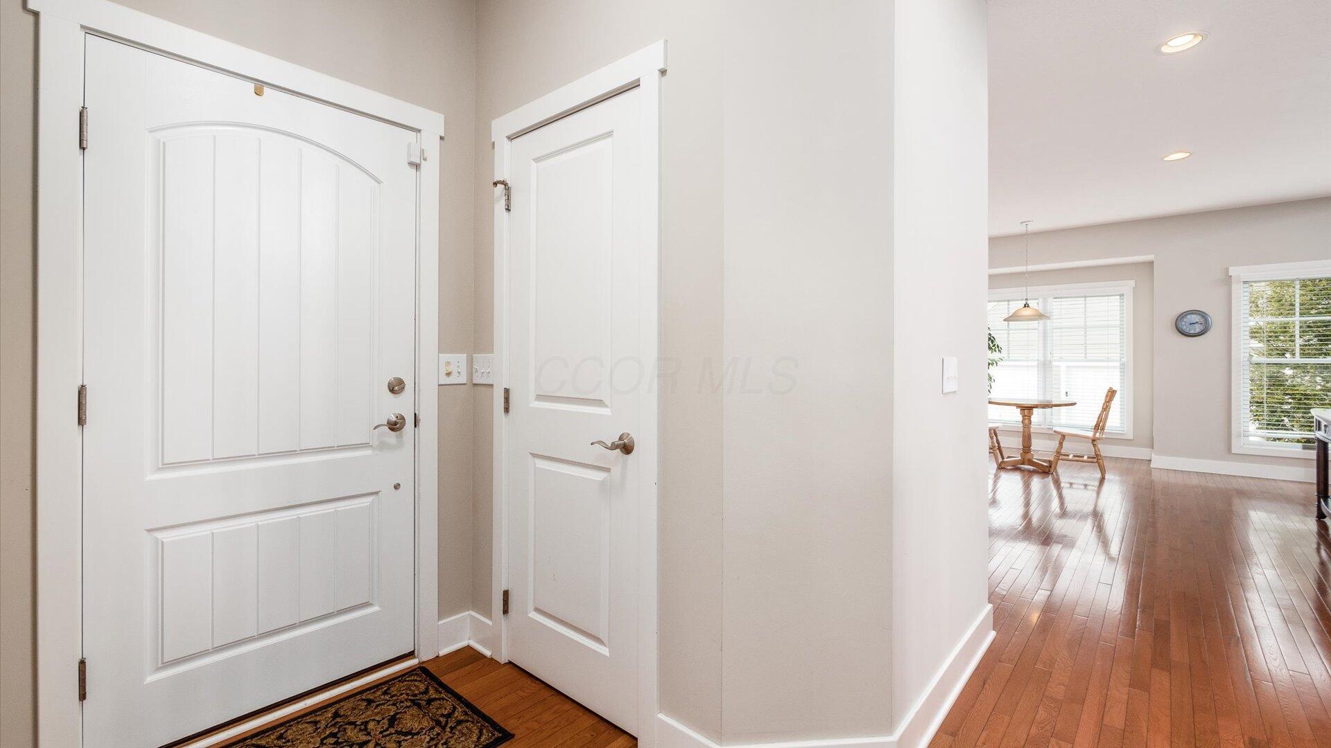 14960 Shoreline Drive W Property Photo 9