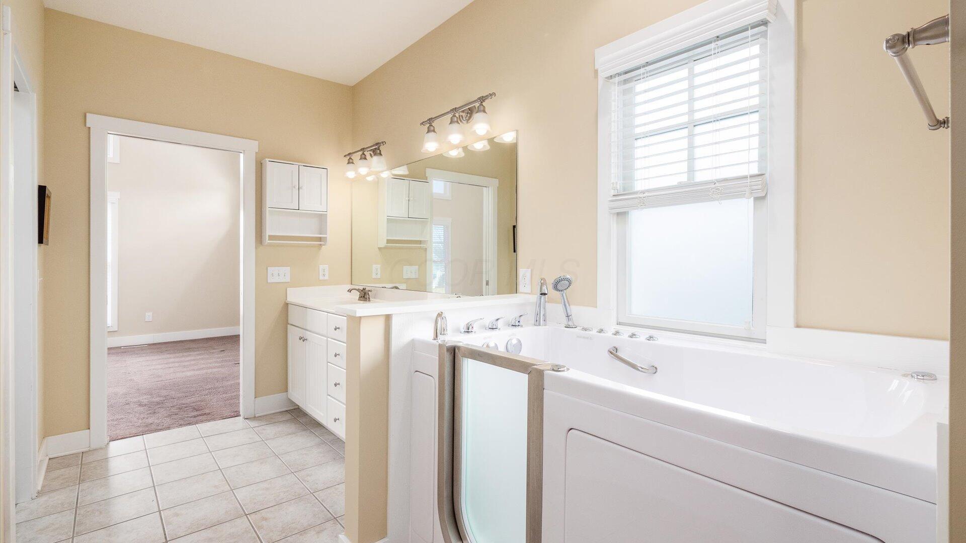 14960 Shoreline Drive W Property Photo 33