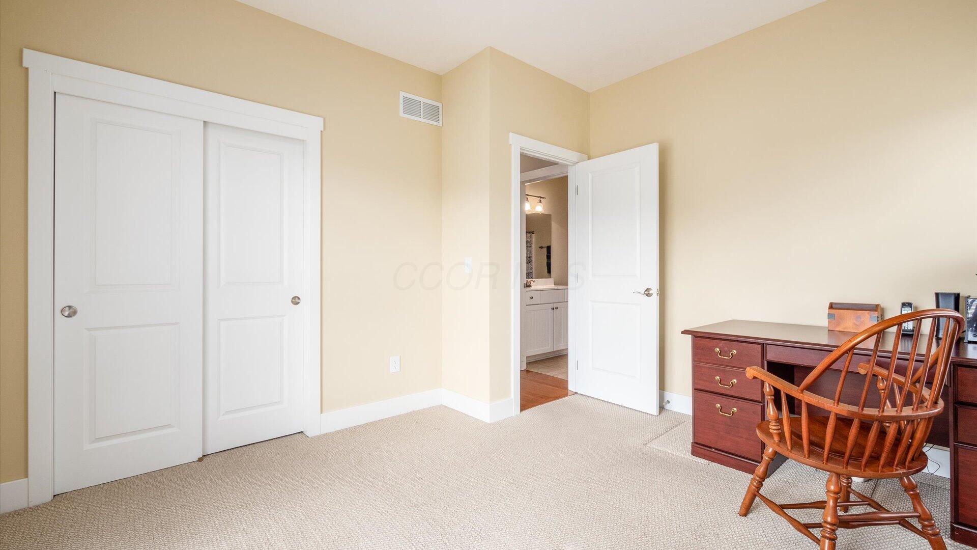 14960 Shoreline Drive W Property Photo 37