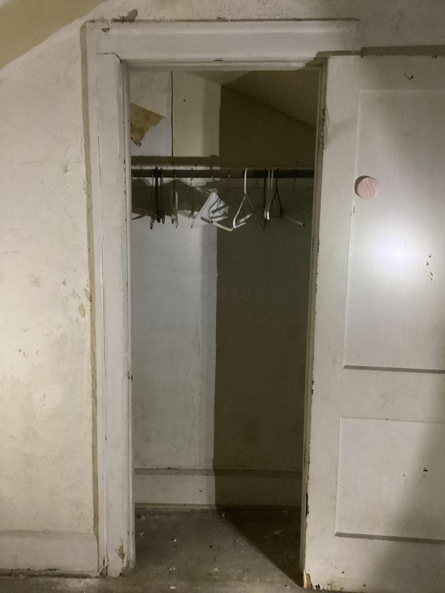 2742 E 5th Avenue Property Photo 11