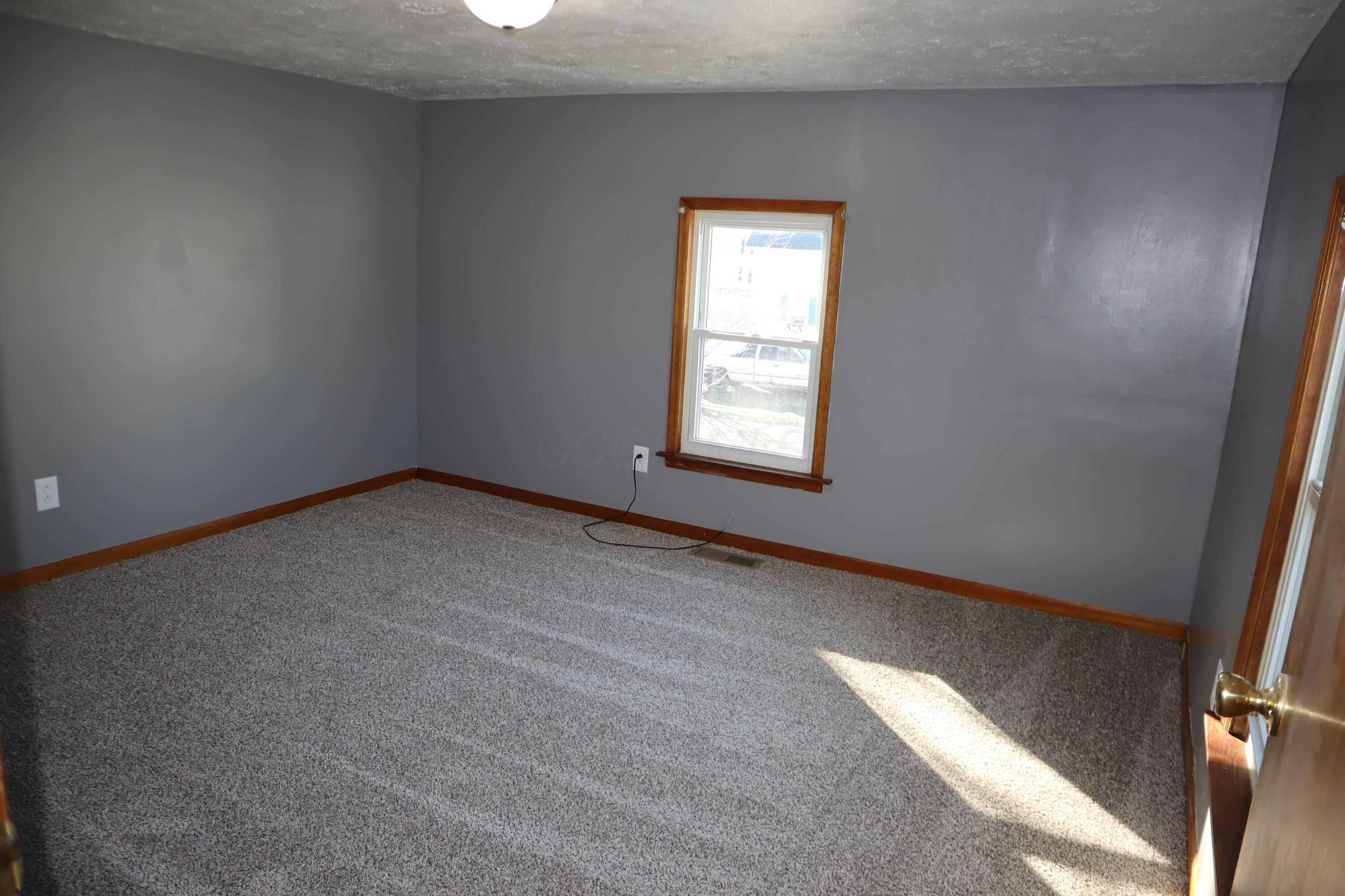 407 Evans Street Property Photo 10
