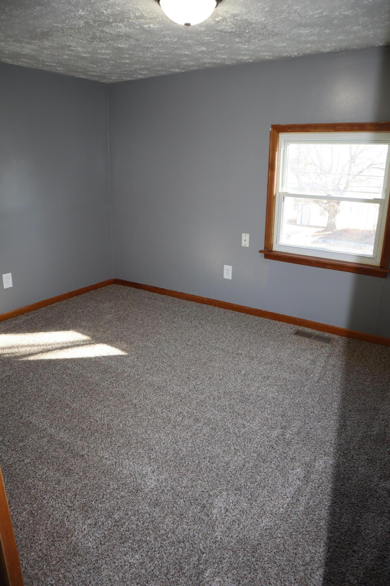 407 Evans Street Property Photo 12