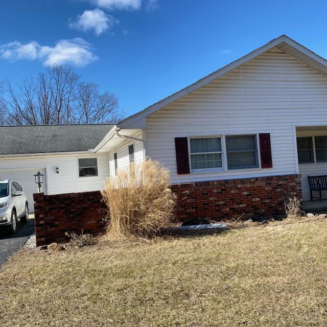 4063 Maple Grove Road Property Photo 2