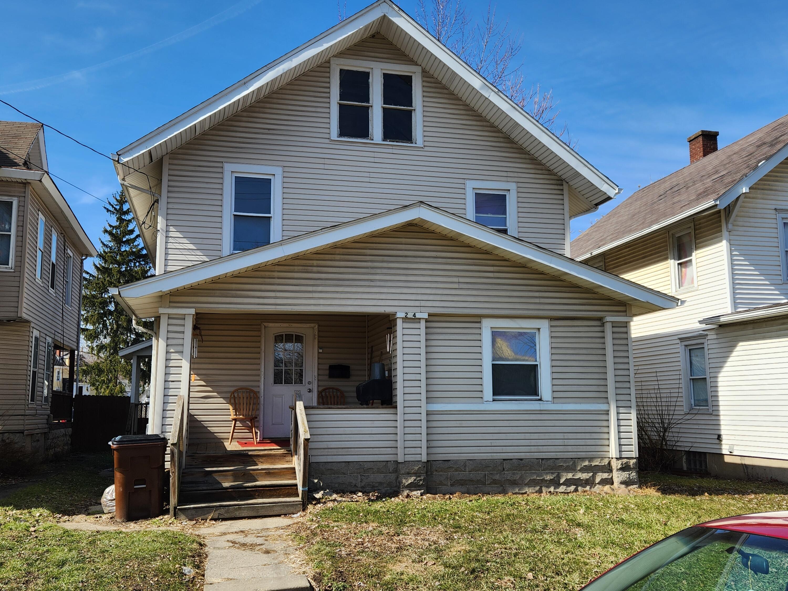 274 S Main Street Property Photo