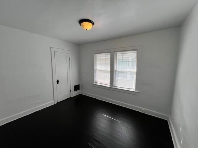 1225-1227 S Champion Avenue Property Photo 6