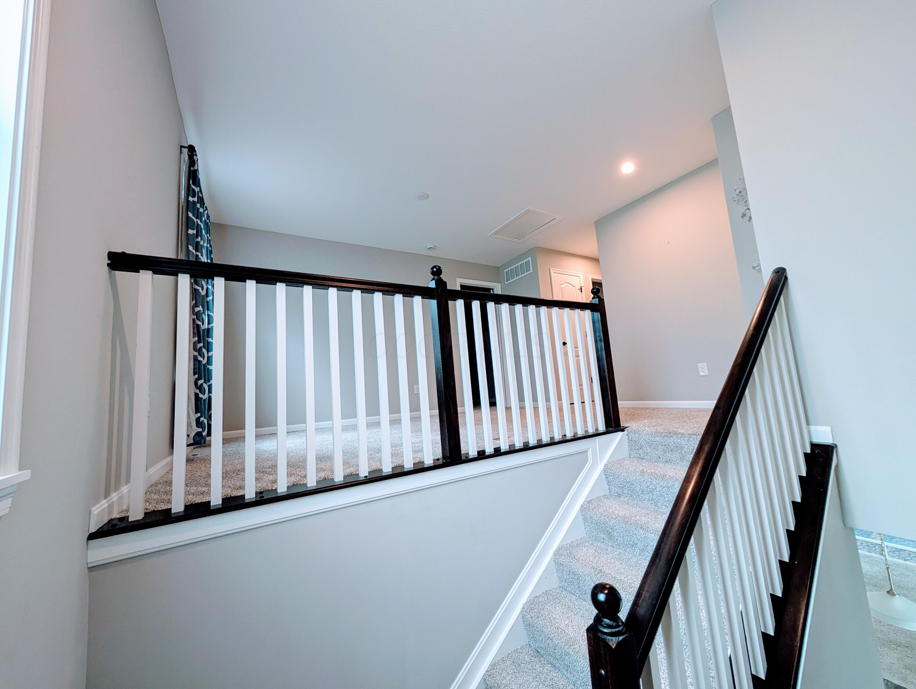 6247 Honey Farm Way Property Photo 4