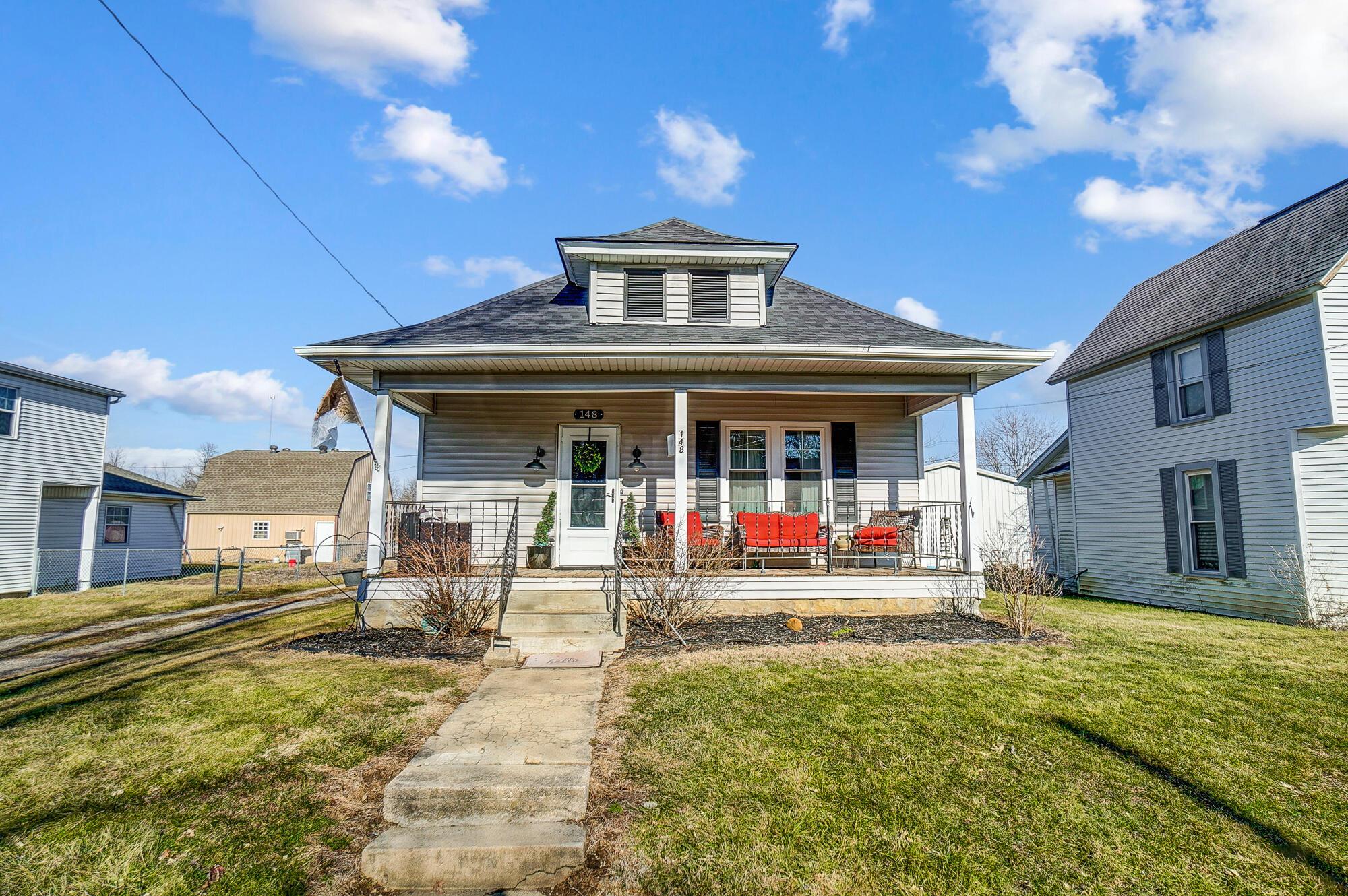 148 N High Street Property Photo 1