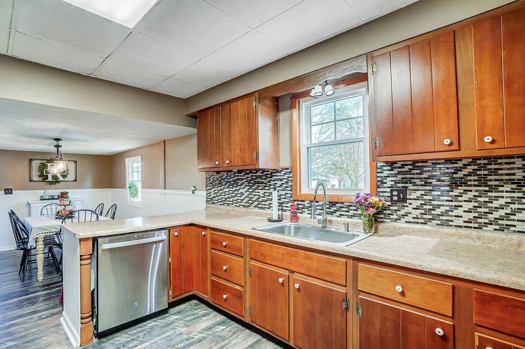 148 N High Street Property Photo 11