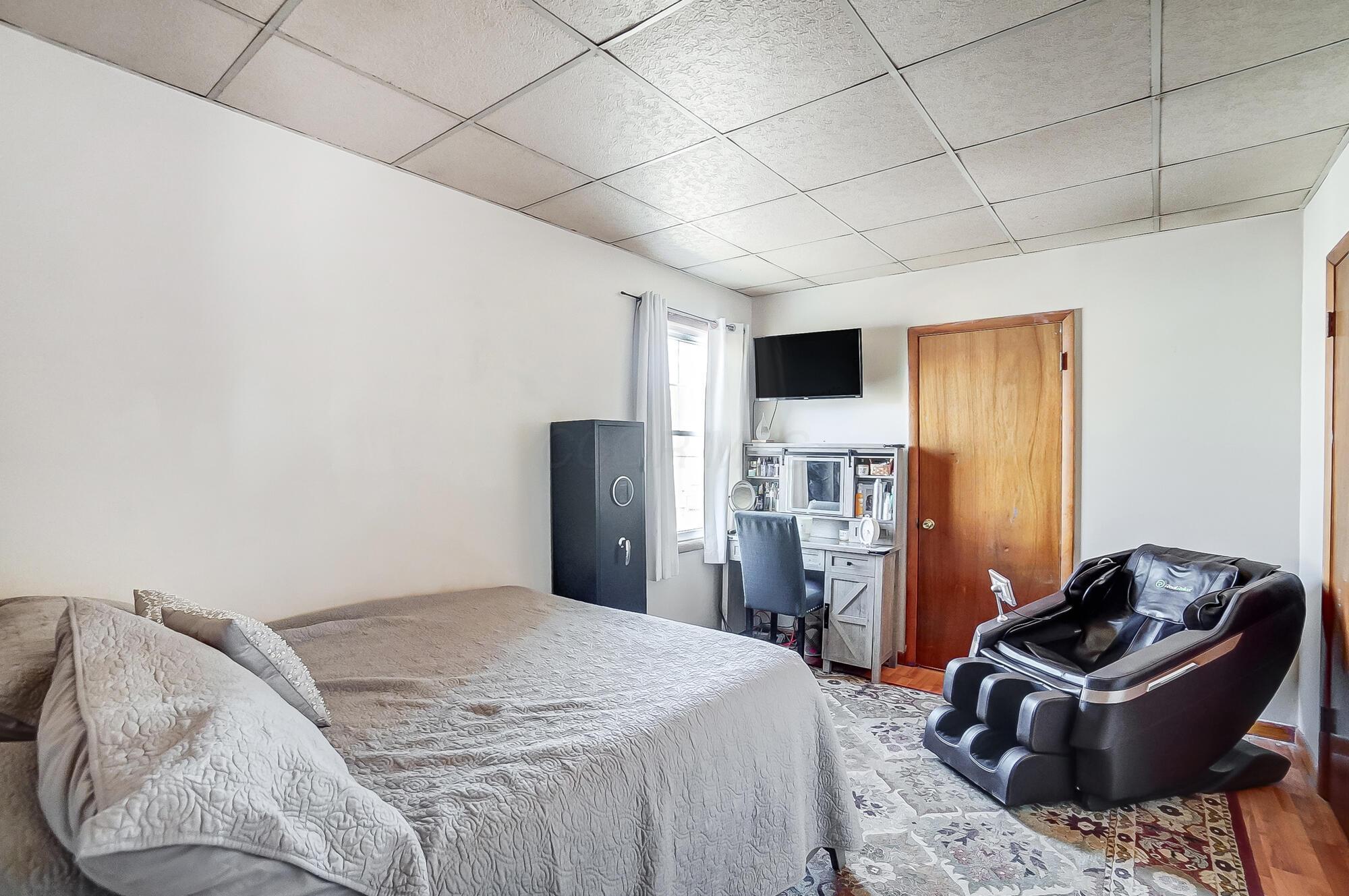 148 N High Street Property Photo 21