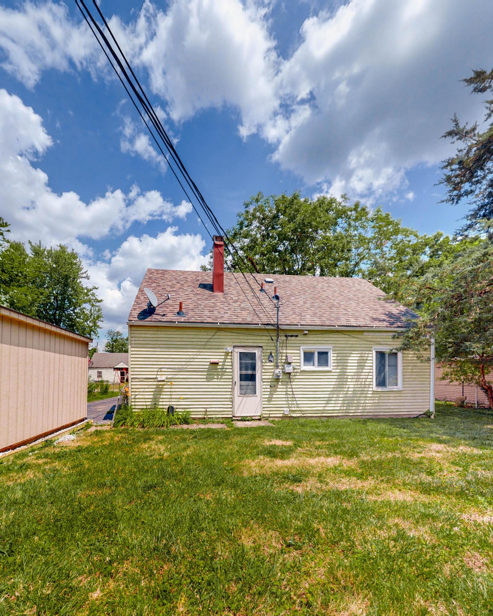 969 Duke Road Property Photo 4