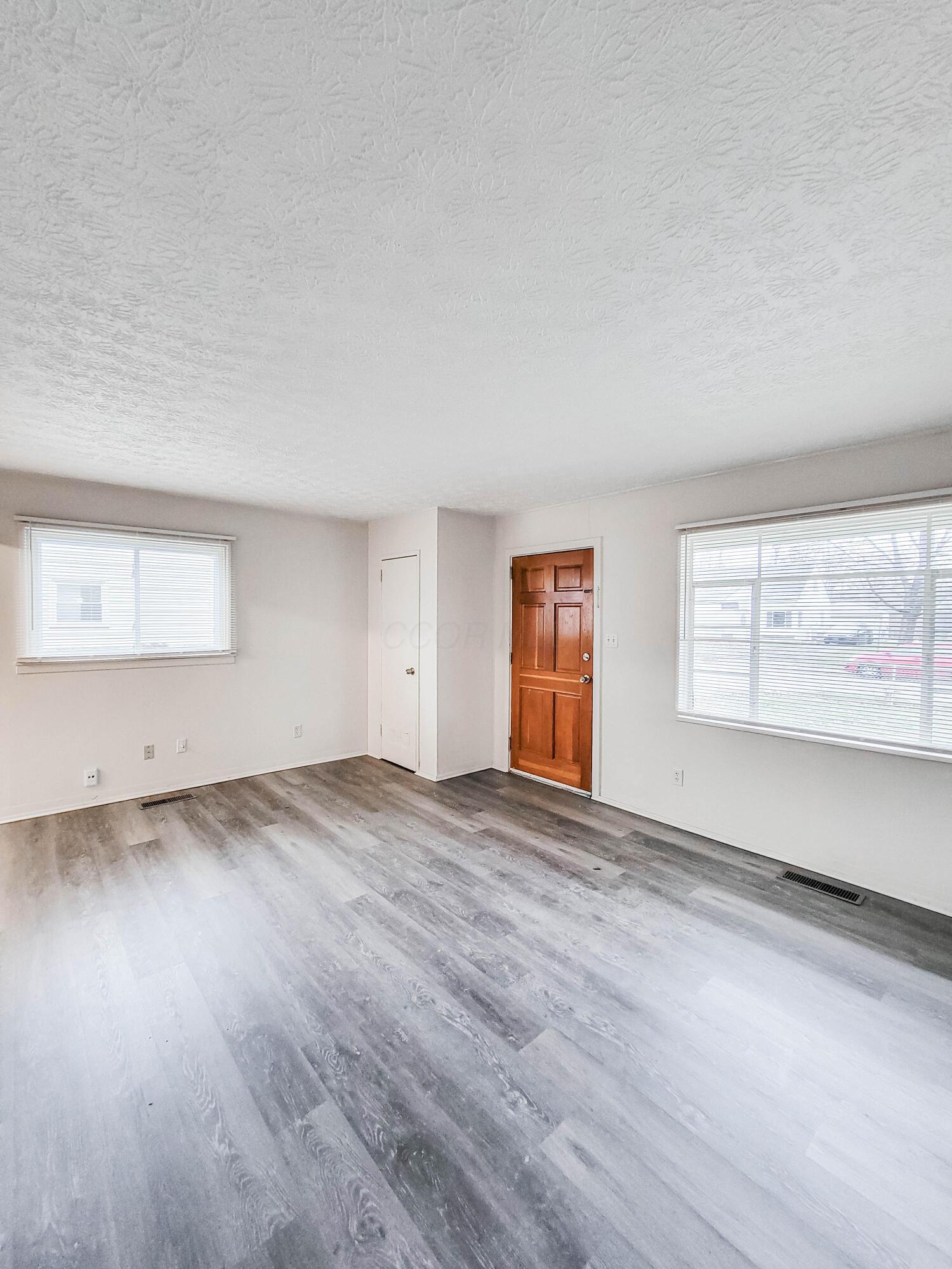 969 Duke Road Property Photo 10