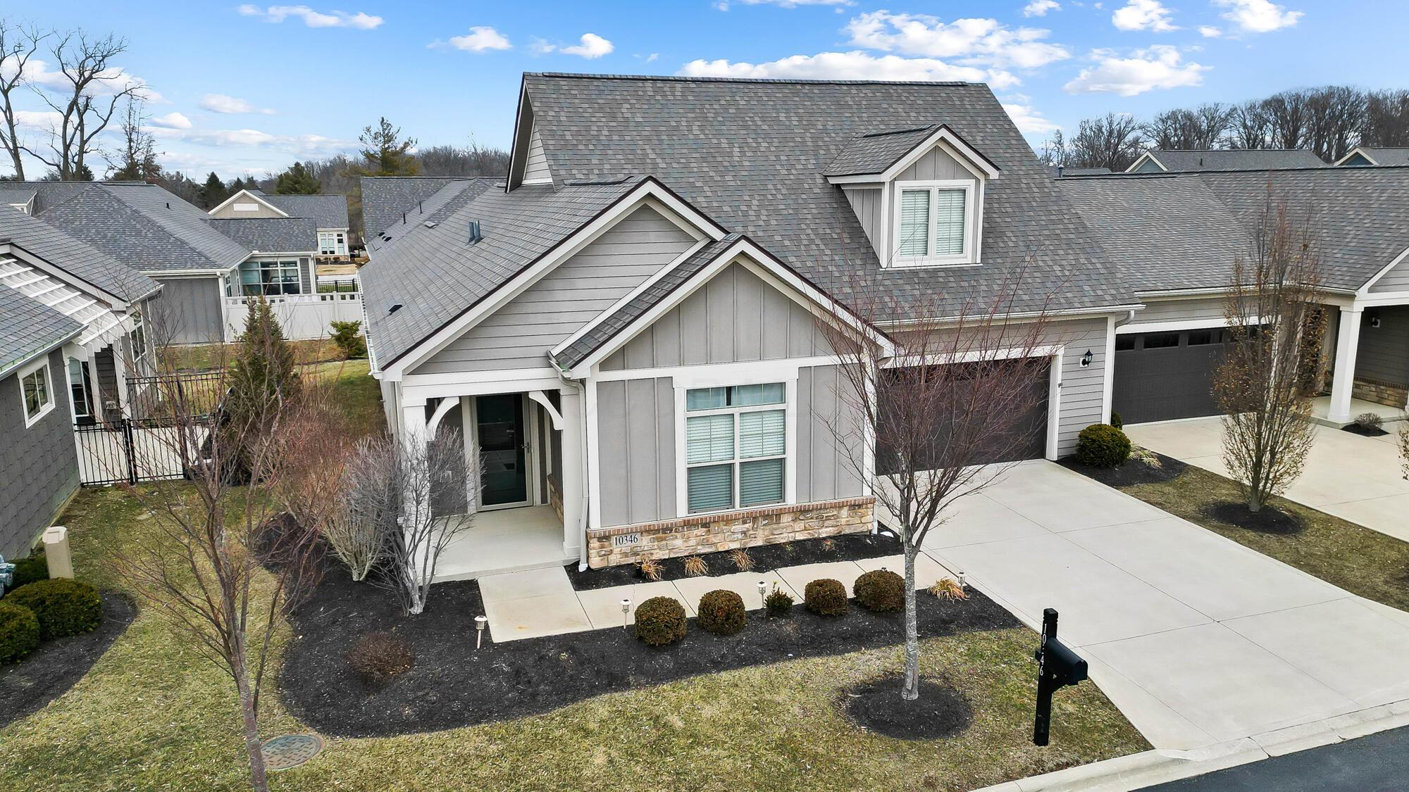 10346 Spicebrush Drive Property Photo 1