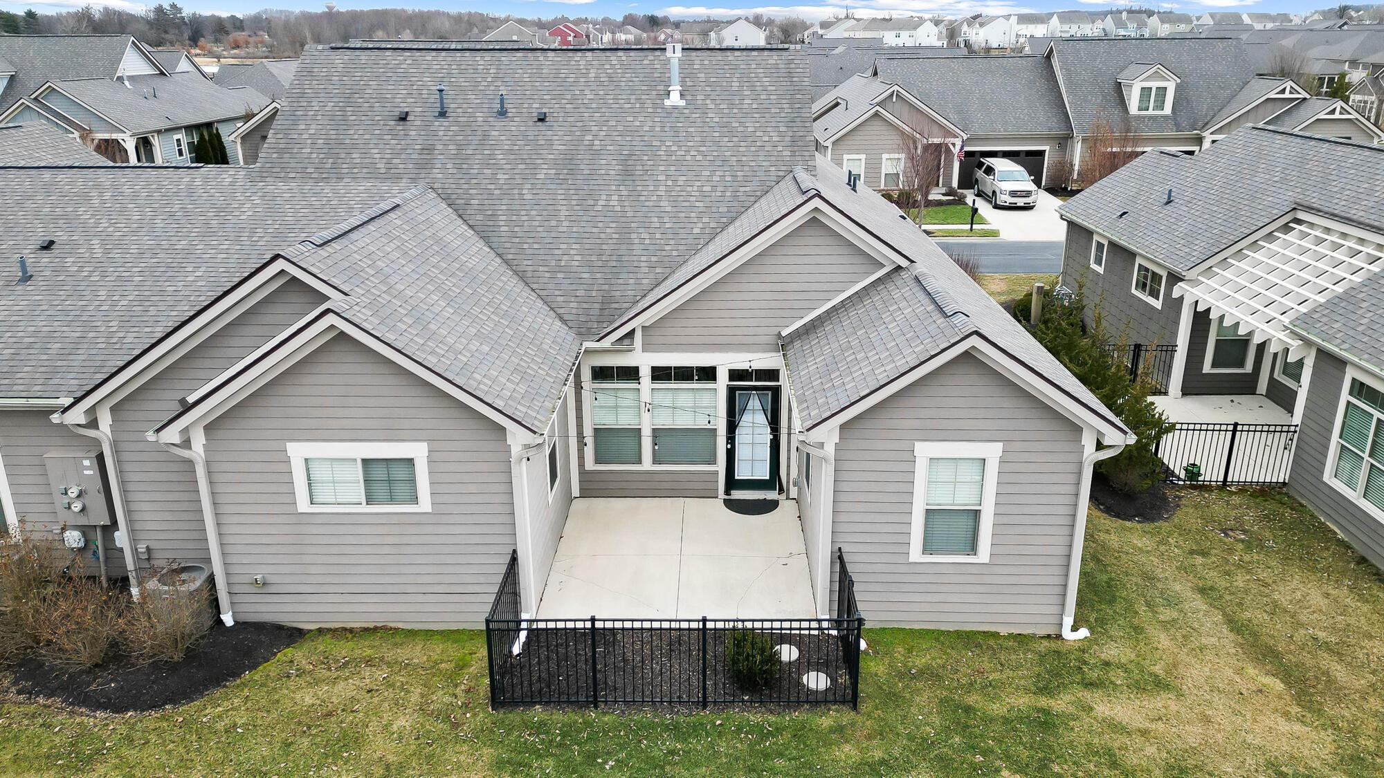 10346 Spicebrush Drive Property Photo 46
