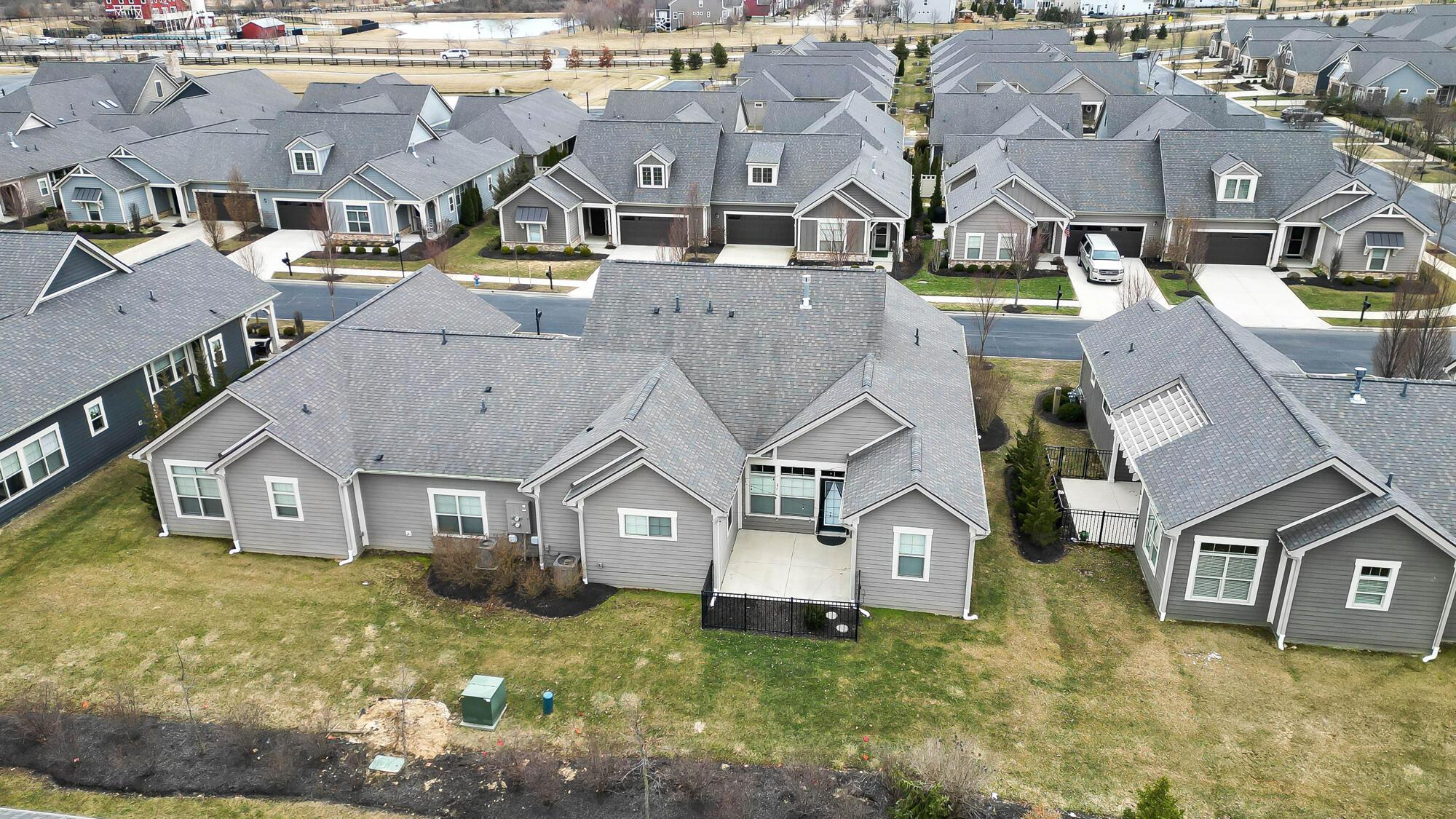 10346 Spicebrush Drive Property Photo 47