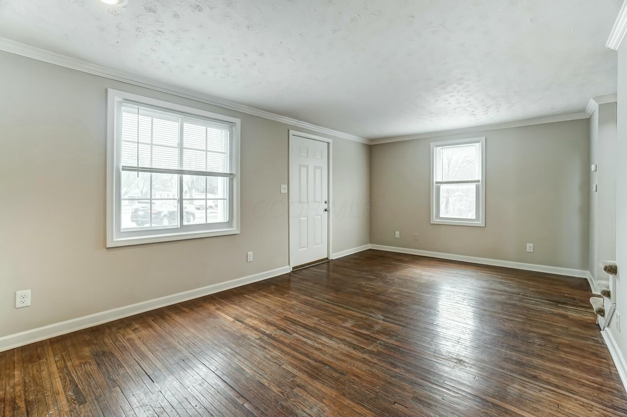 1809 Myrtle Avenue Property Photo 4