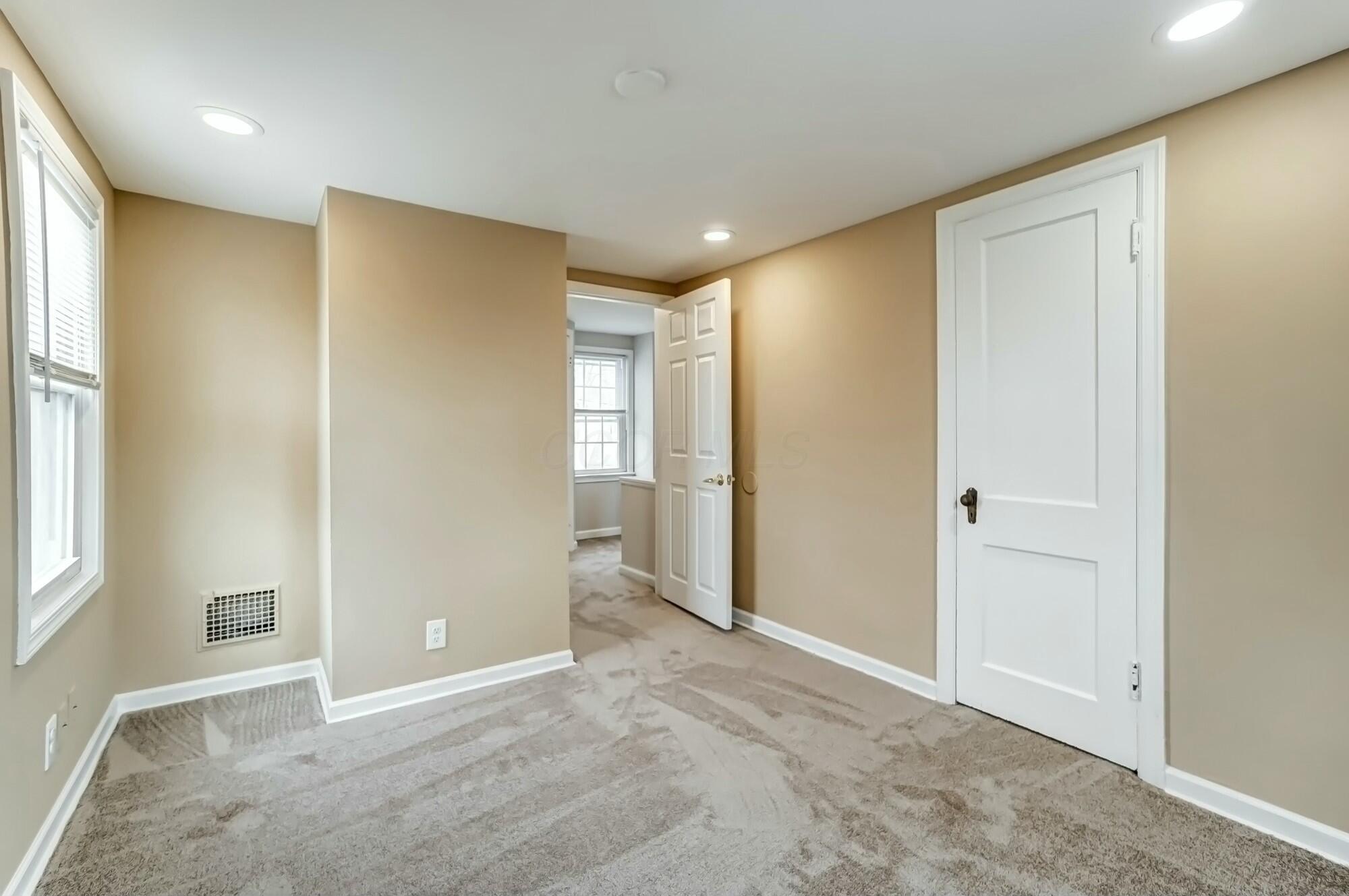 1809 Myrtle Avenue Property Photo 17