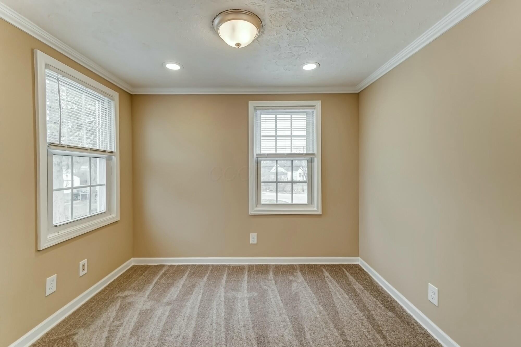 1809 Myrtle Avenue Property Photo 22