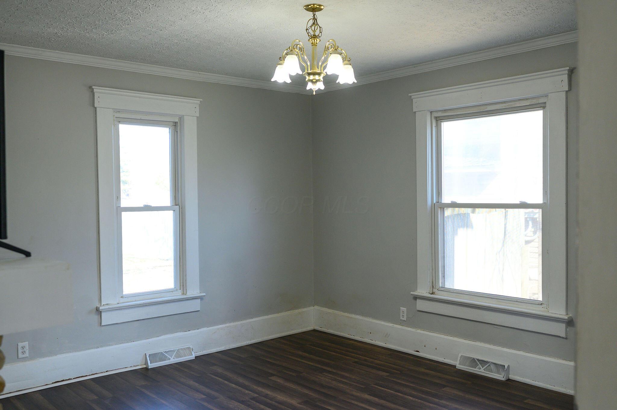 107 E Columbus Street Property Photo 9