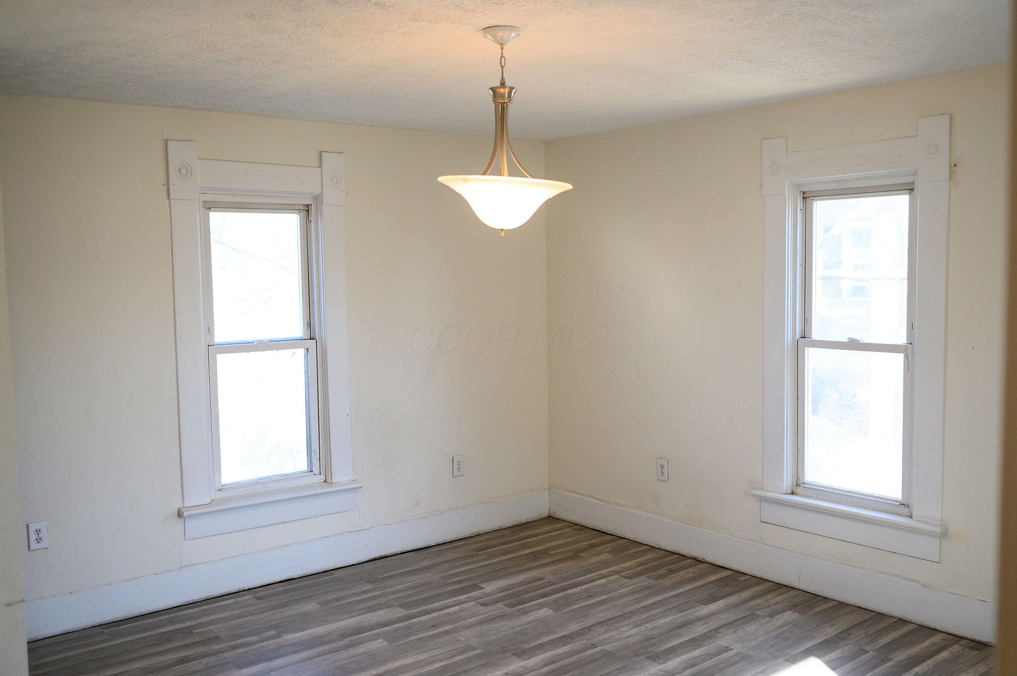 107 E Columbus Street Property Photo 16