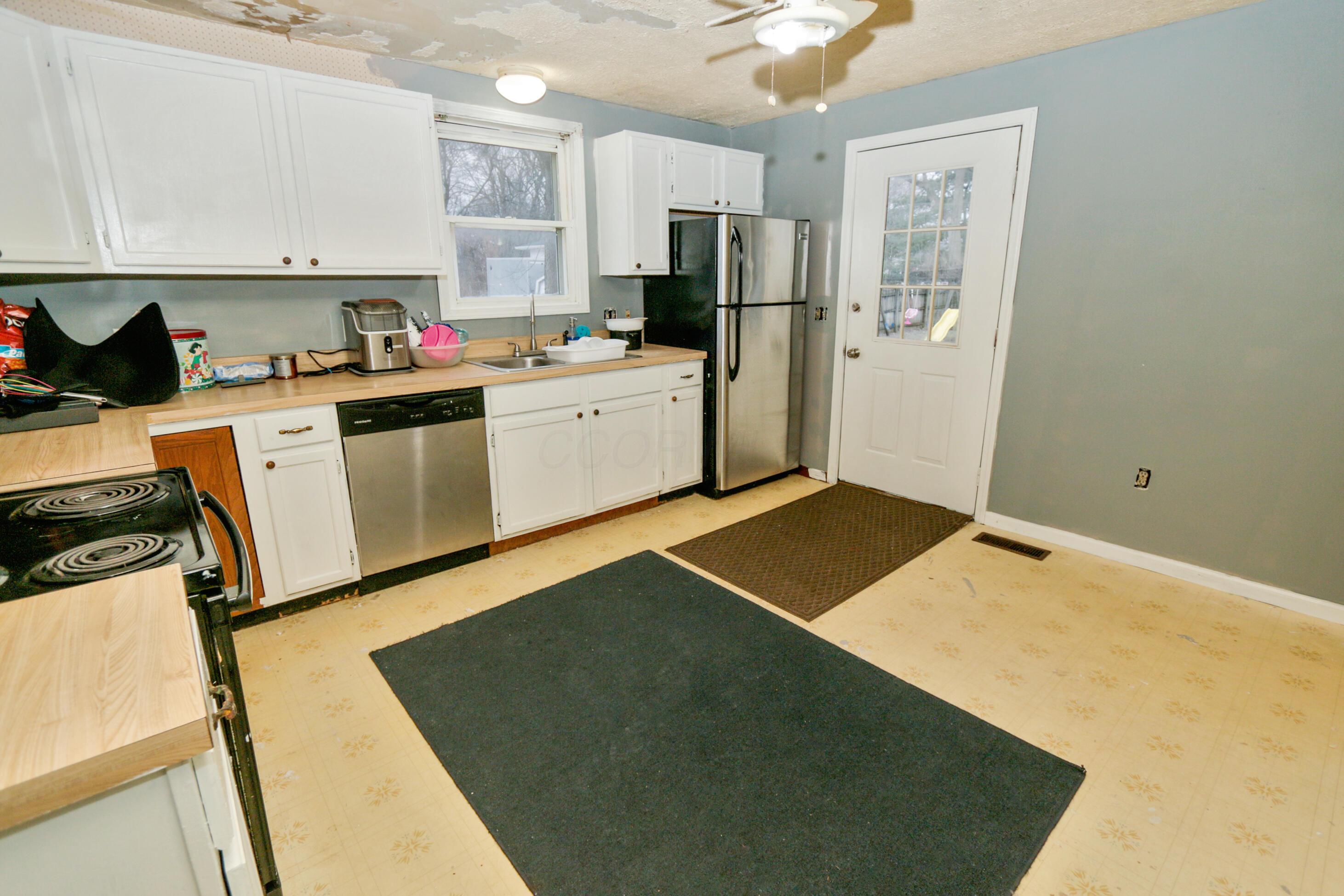 366 Central Avenue Property Photo 12