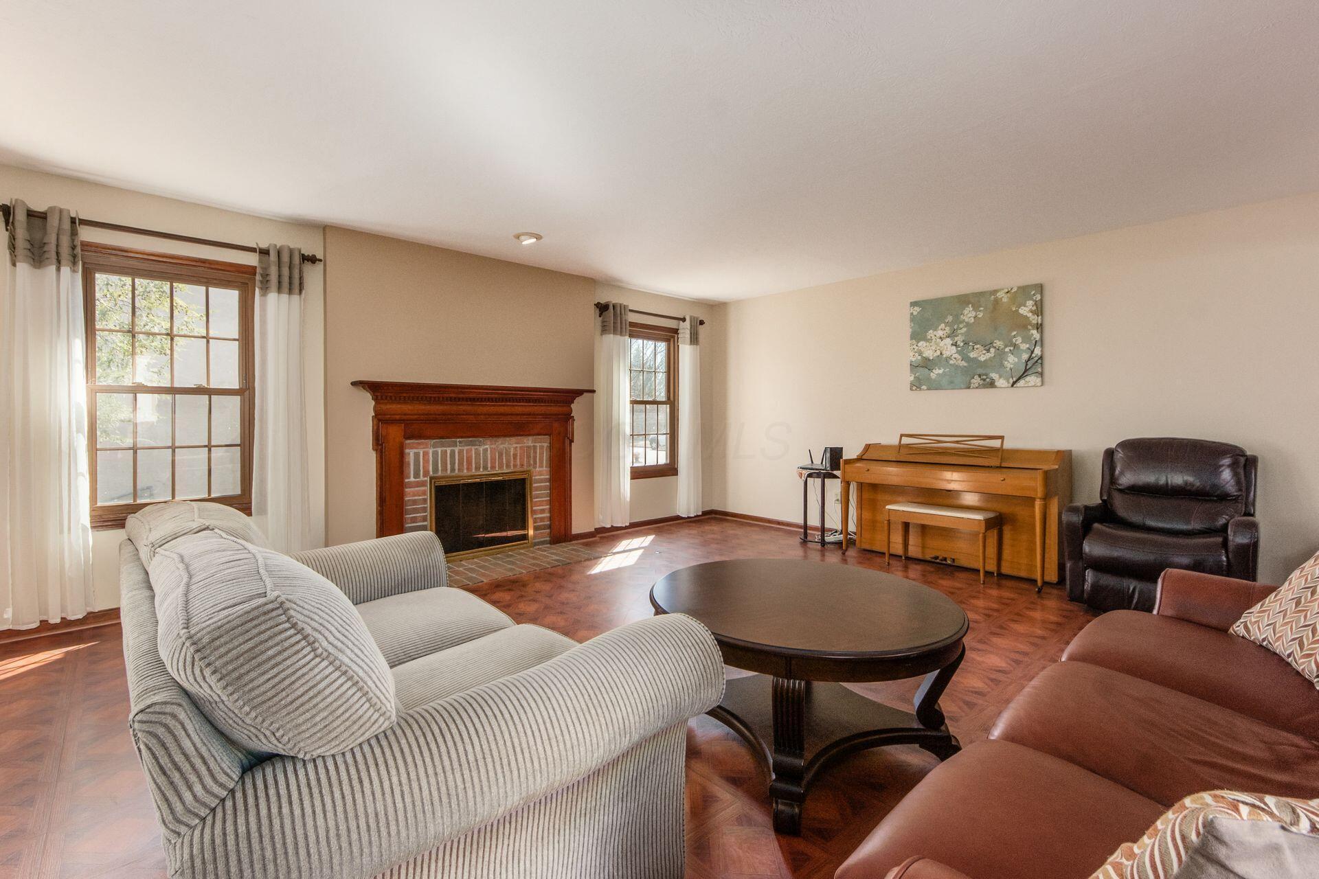564 Dark Star Avenue Property Photo 16