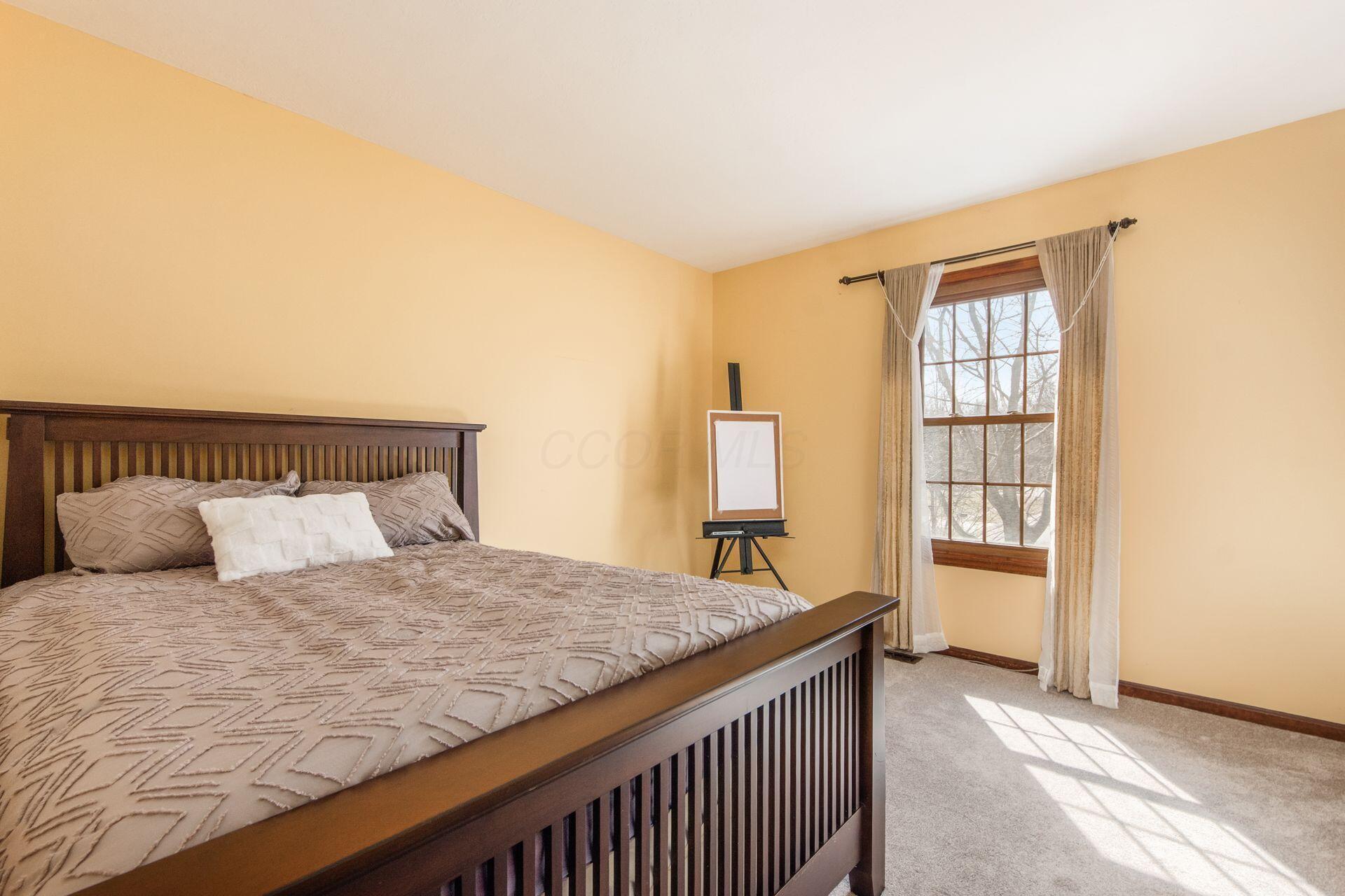 564 Dark Star Avenue Property Photo 24